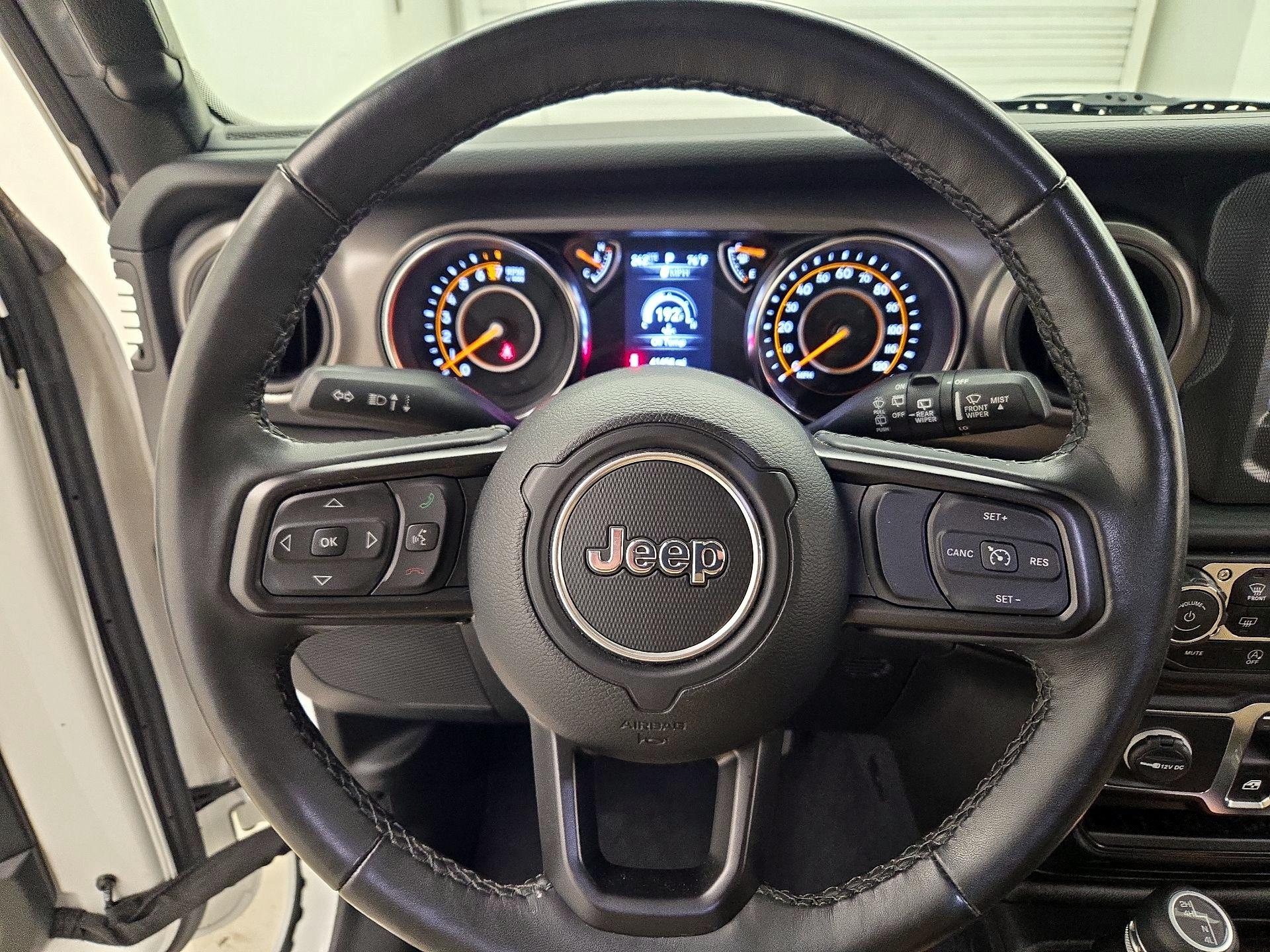 Thumbnail: 2022 Jeep Wrangler - 10
