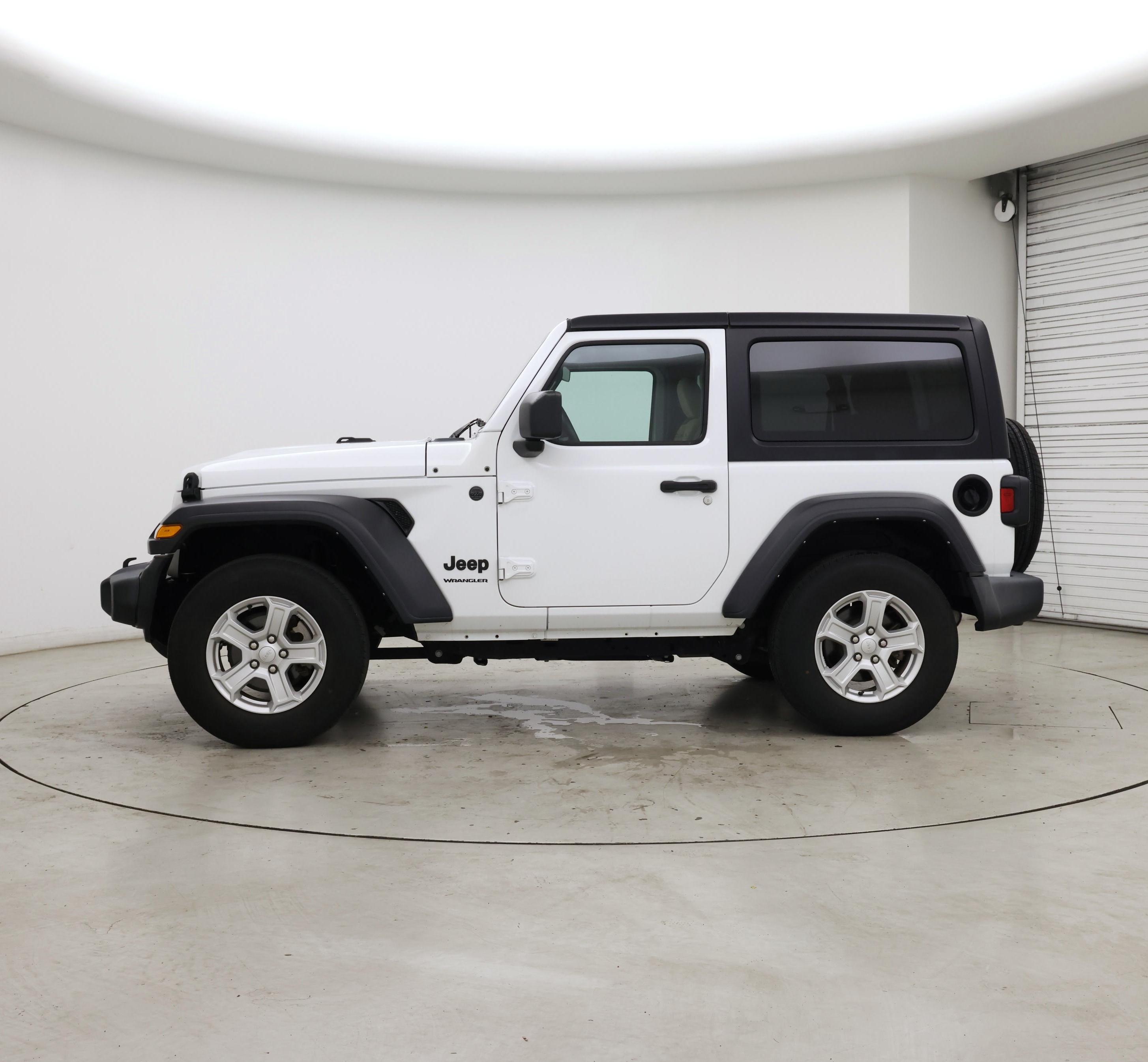 Thumbnail: 2022 Jeep Wrangler - 3