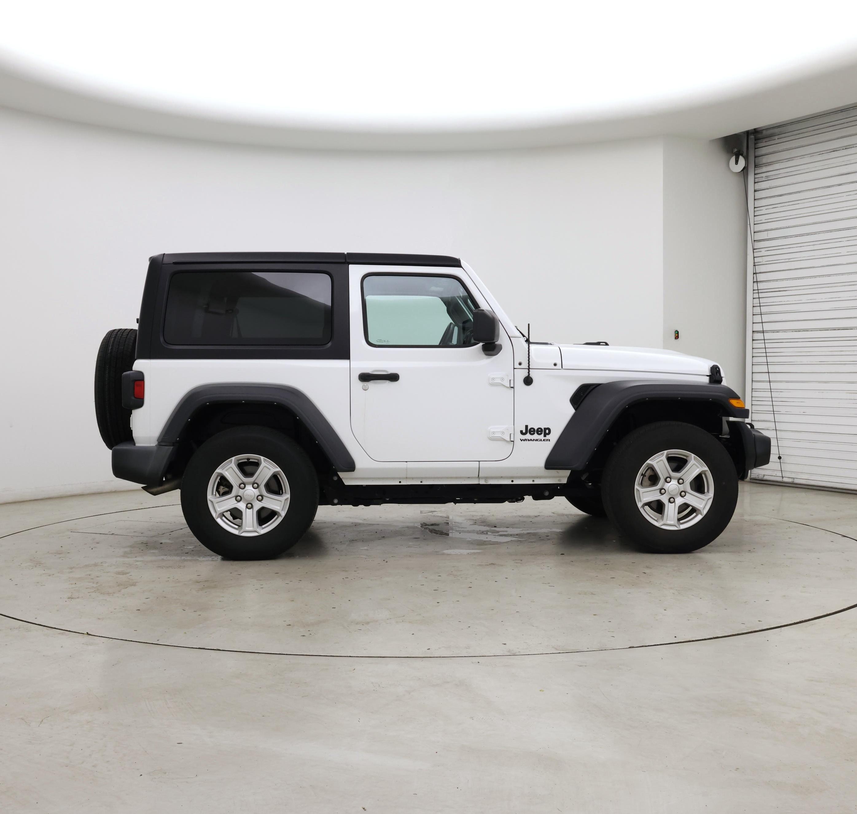 Thumbnail: 2022 Jeep Wrangler - 7