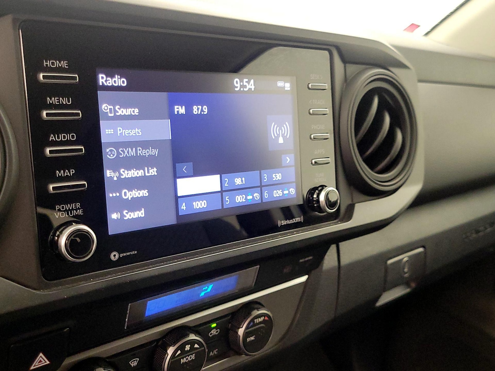 2023 Toyota Tacoma SR - Photo 16