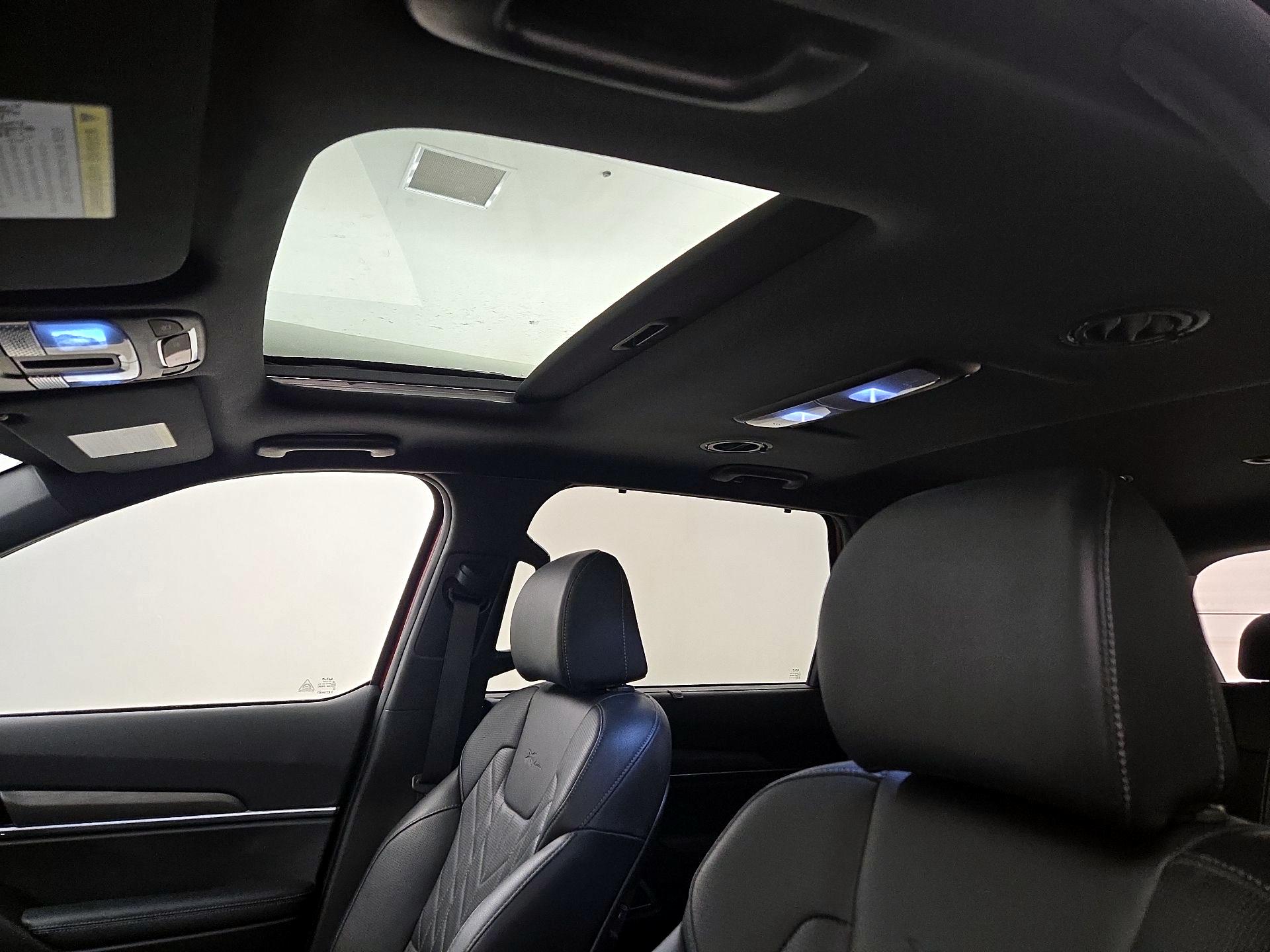 Thumbnail: 2023 Kia Telluride - 17