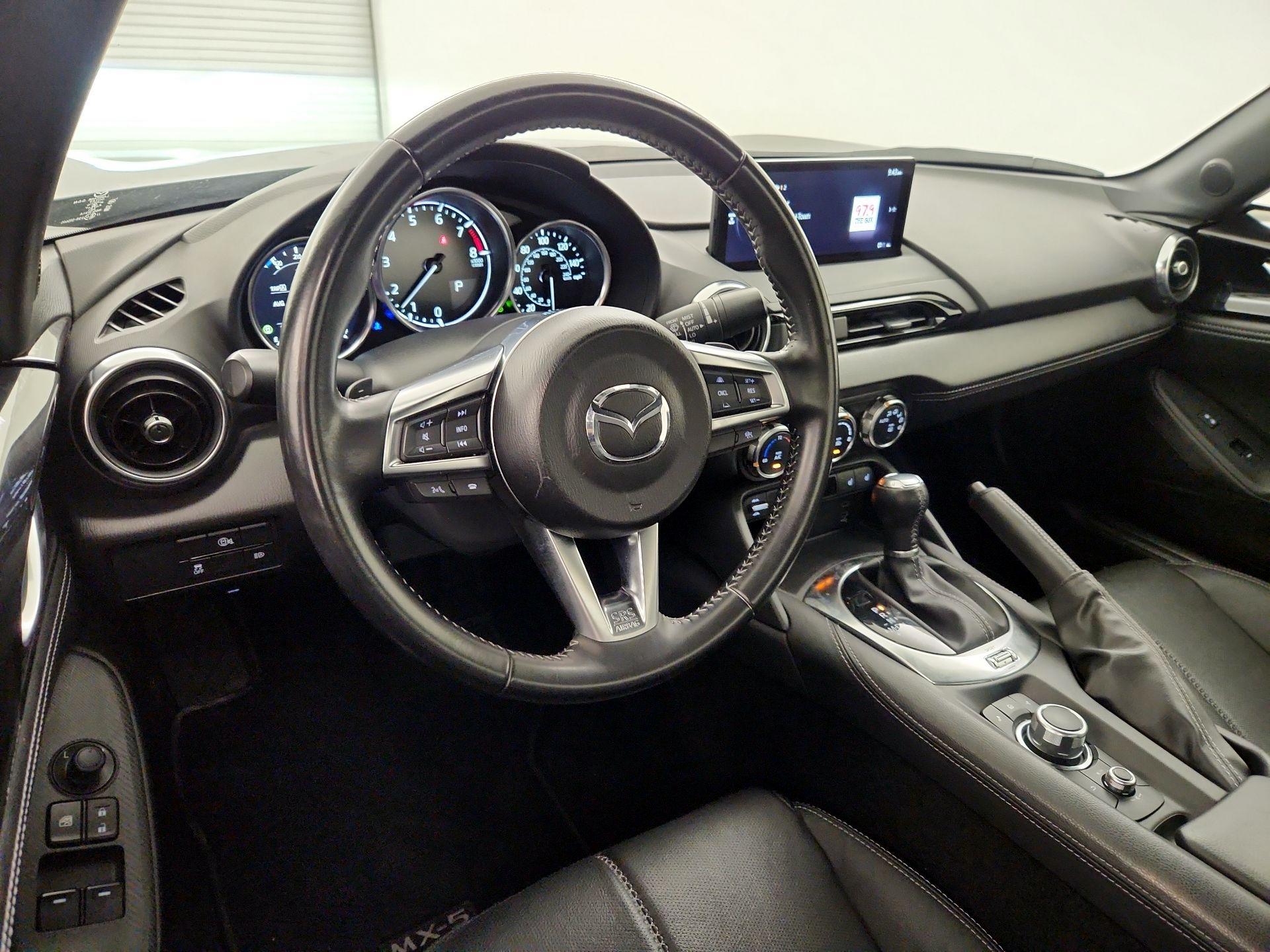 Thumbnail: 2025 Mazda MX-5 Miata - 9