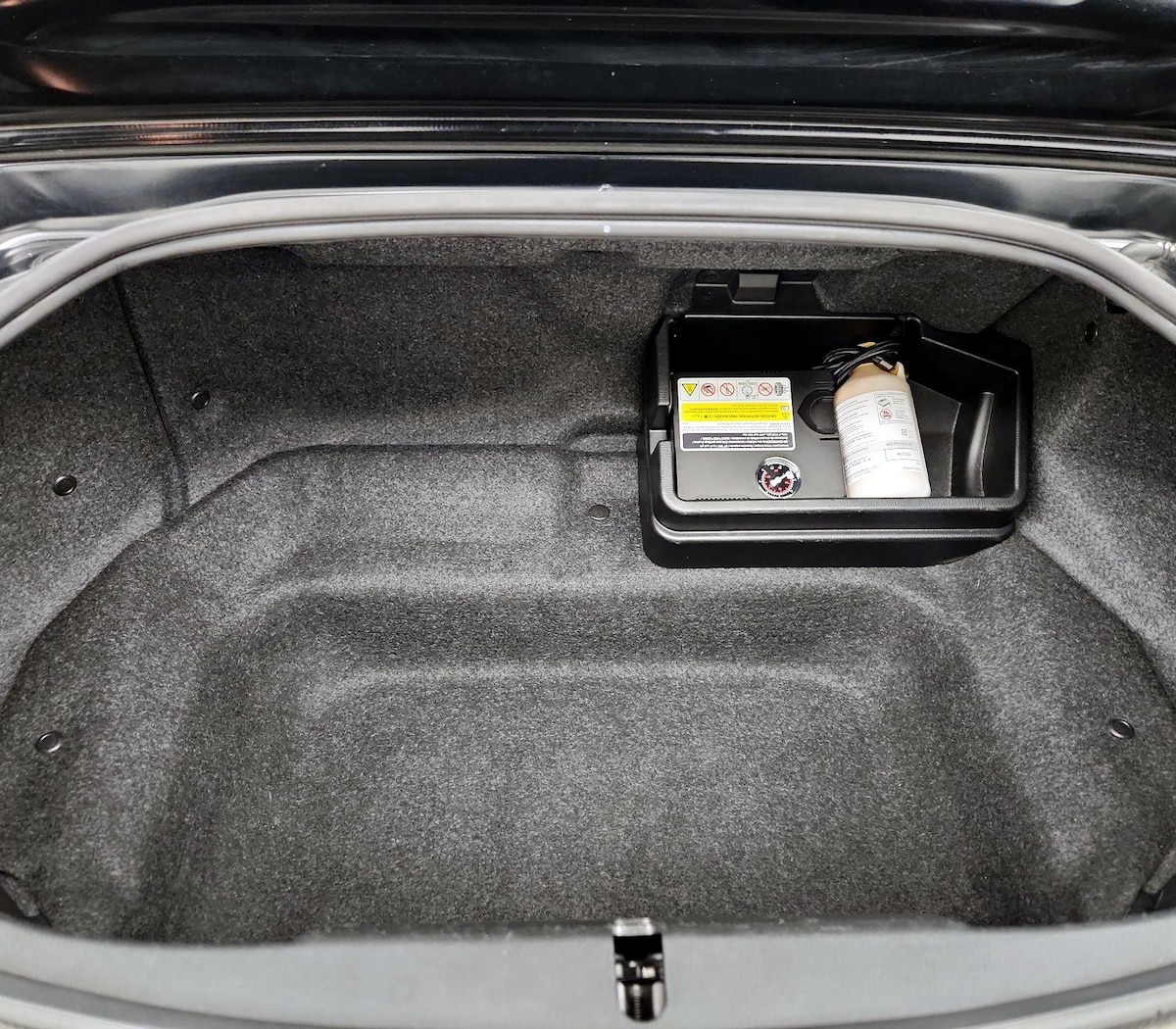 Trunk/Cargo (Seats Up)