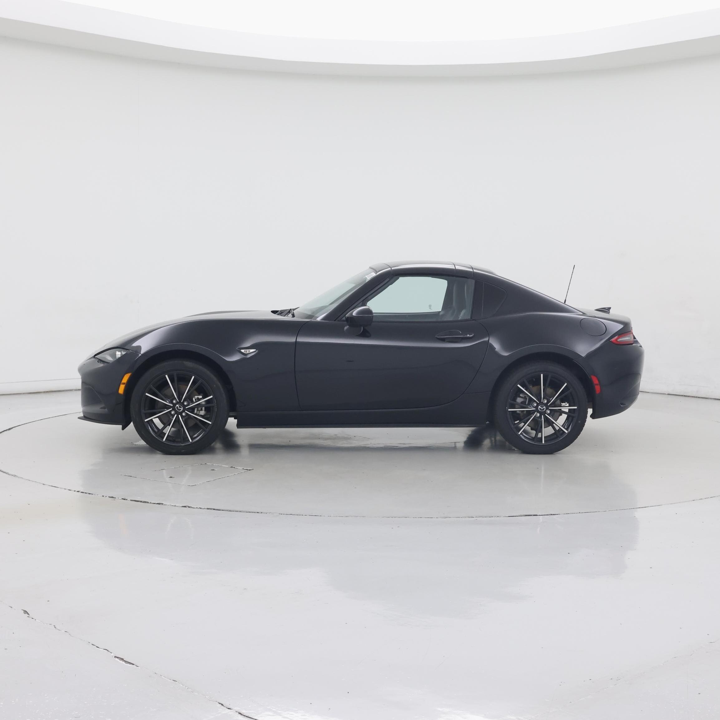 Thumbnail: 2025 Mazda MX-5 Miata - 3