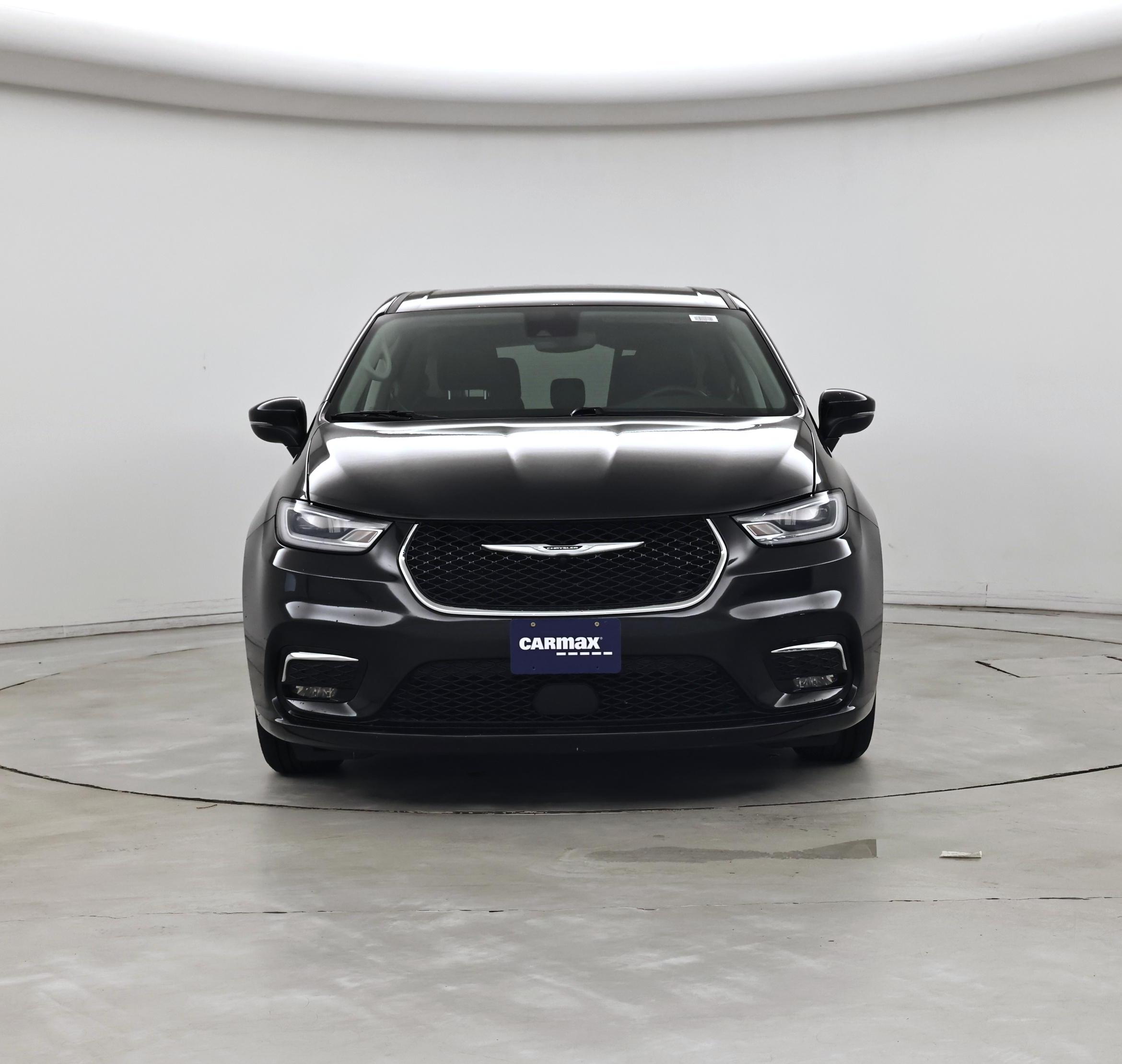 Thumbnail: 2023 Chrysler Pacifica - 5