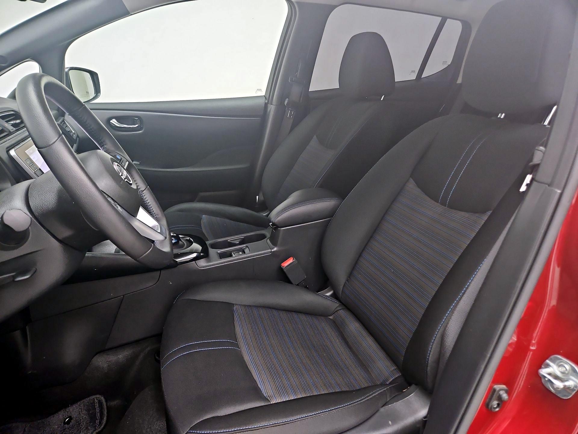 Thumbnail: 2024 Nissan Leaf - 11