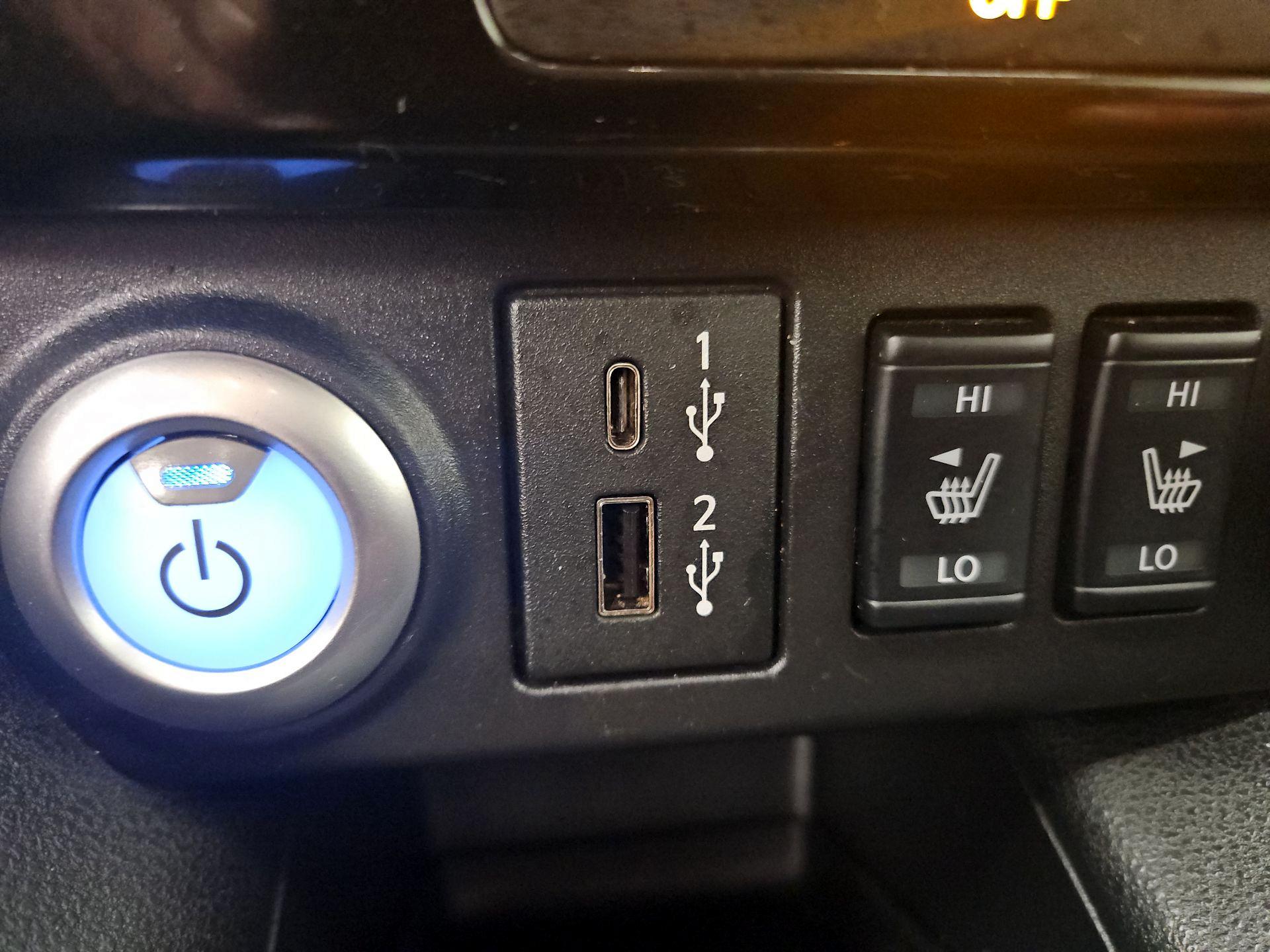 Thumbnail: 2024 Nissan Leaf - 19