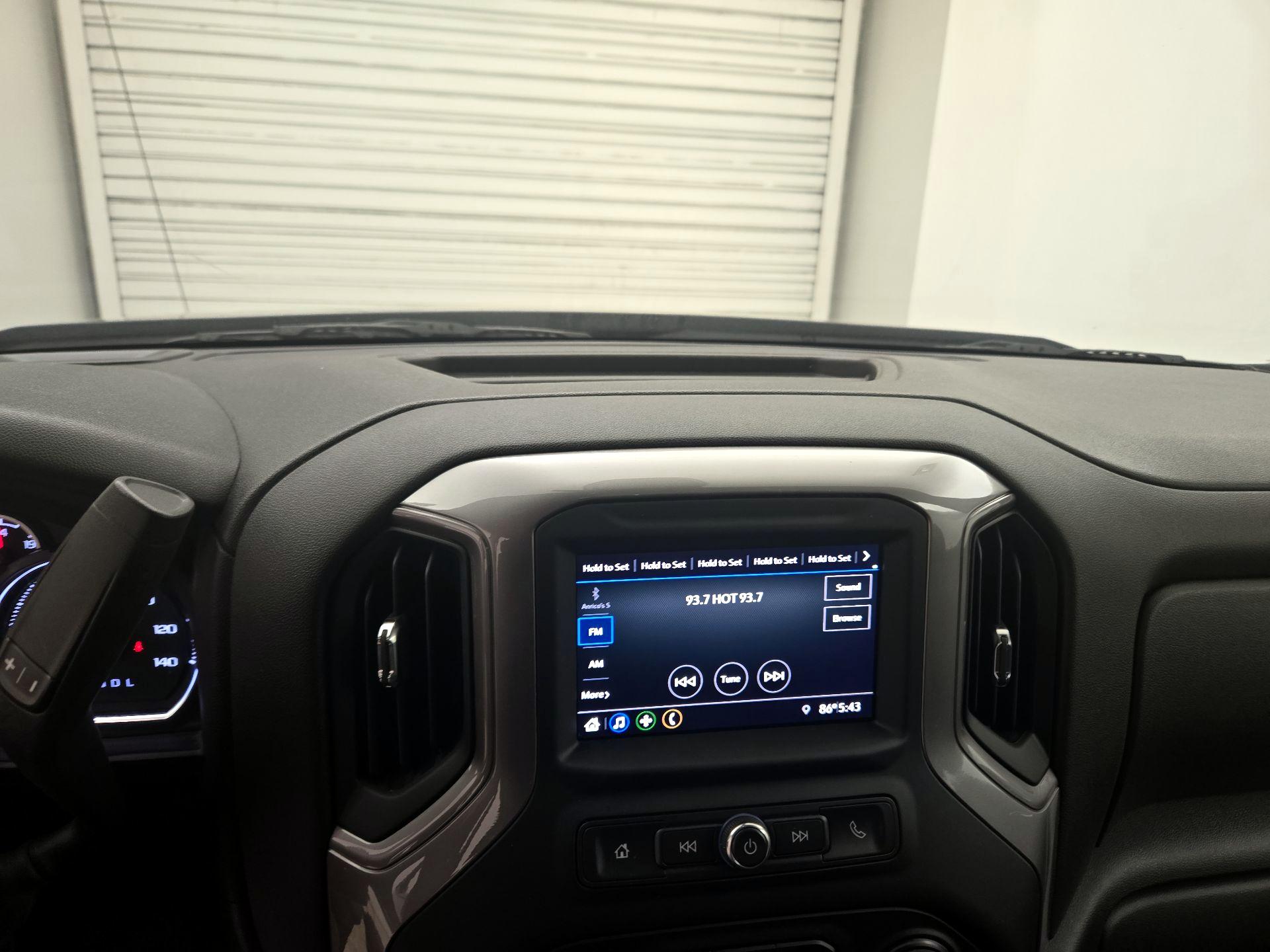 Thumbnail: 2022 Chevrolet Silverado 1500 - 9