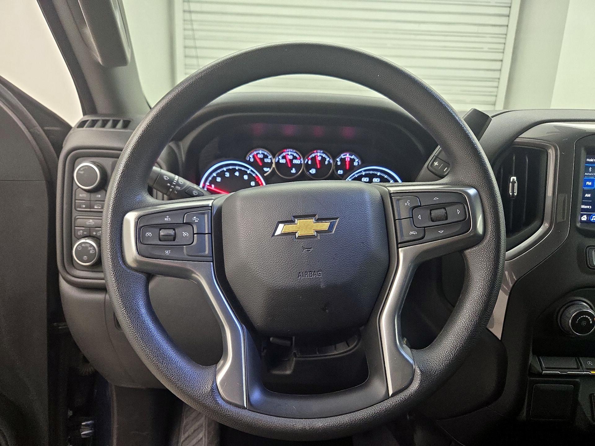 Thumbnail: 2022 Chevrolet Silverado 1500 - 10