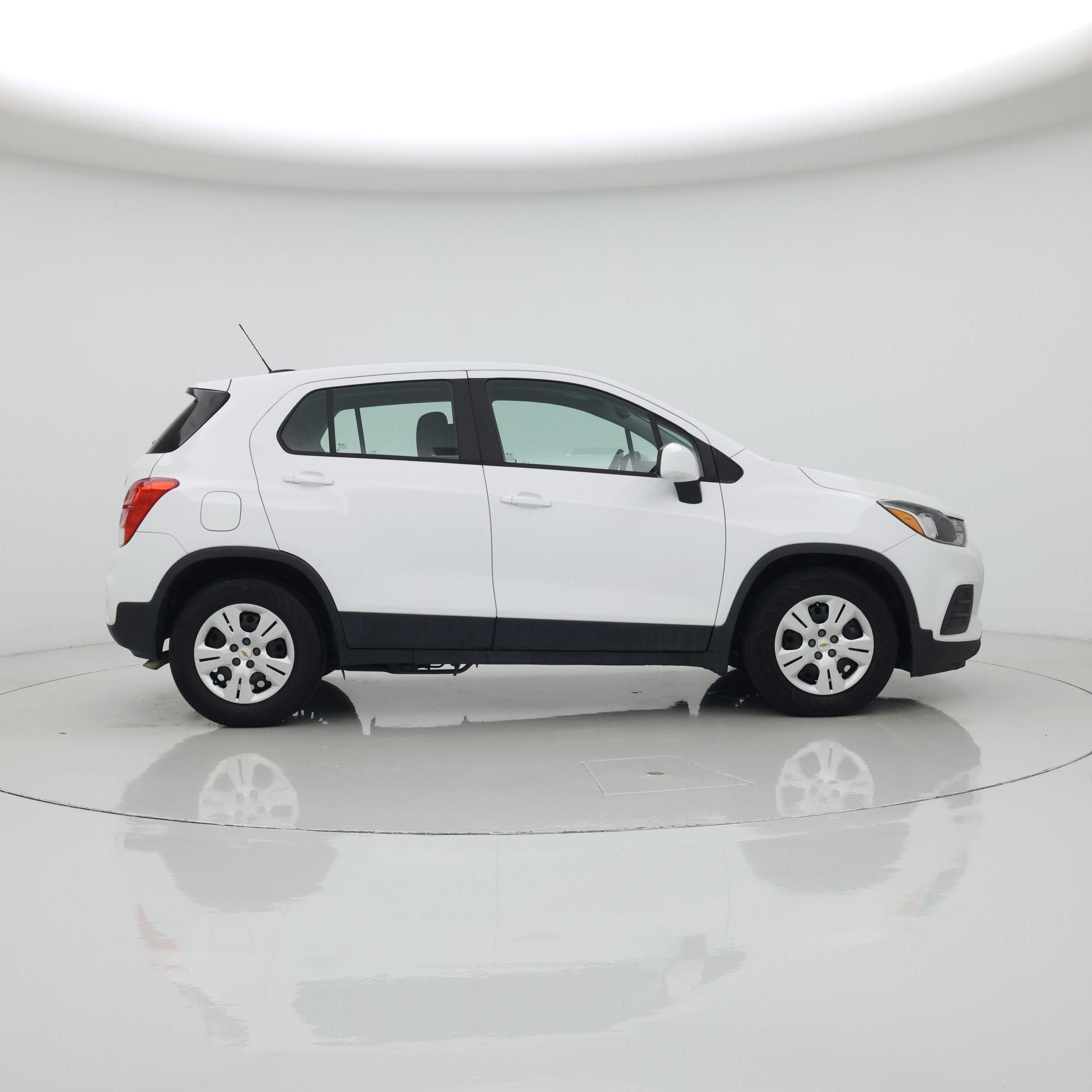 Thumbnail: 2017 Chevrolet Trax - 7