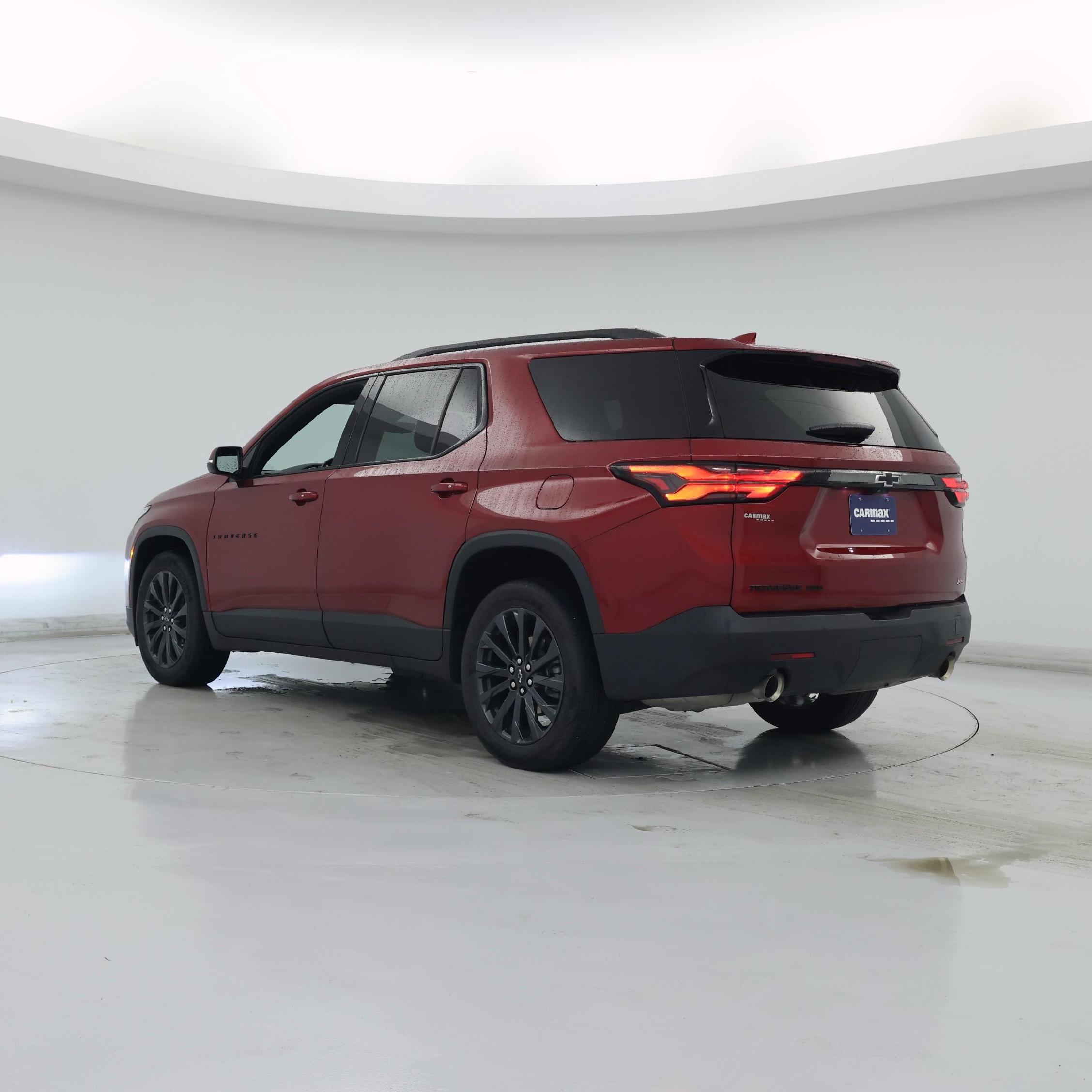 Thumbnail: 2023 Chevrolet Traverse - 2