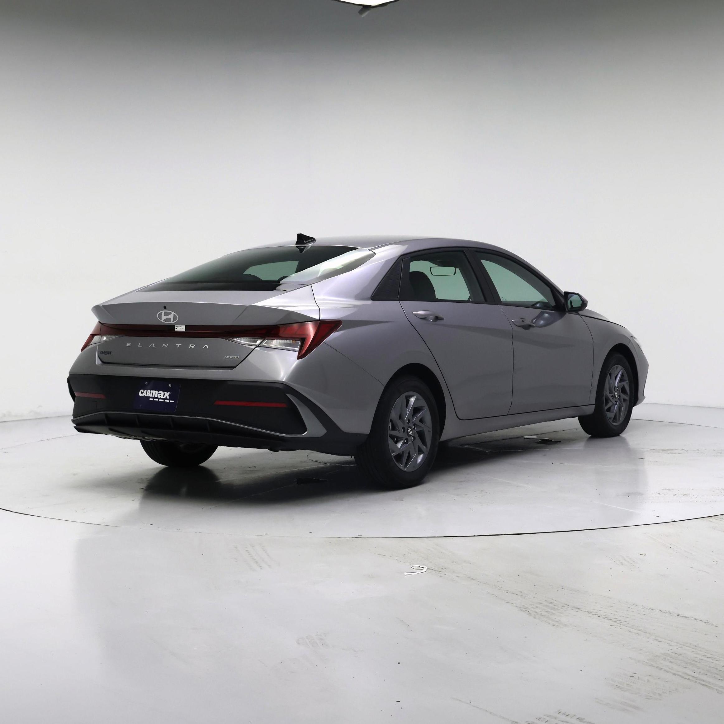 Thumbnail: 2025 Hyundai Elantra - 8