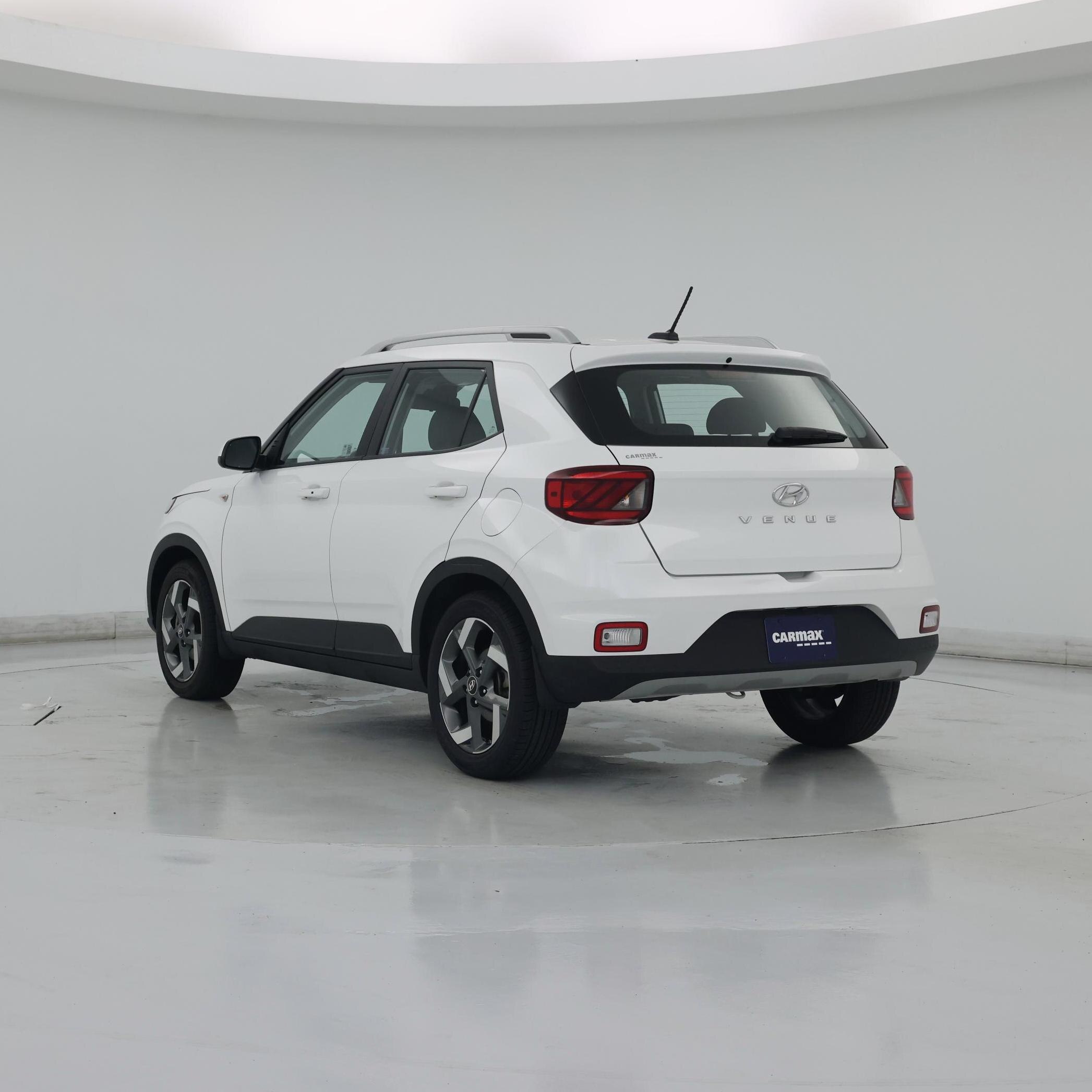 Thumbnail: 2024 Hyundai Venue - 2