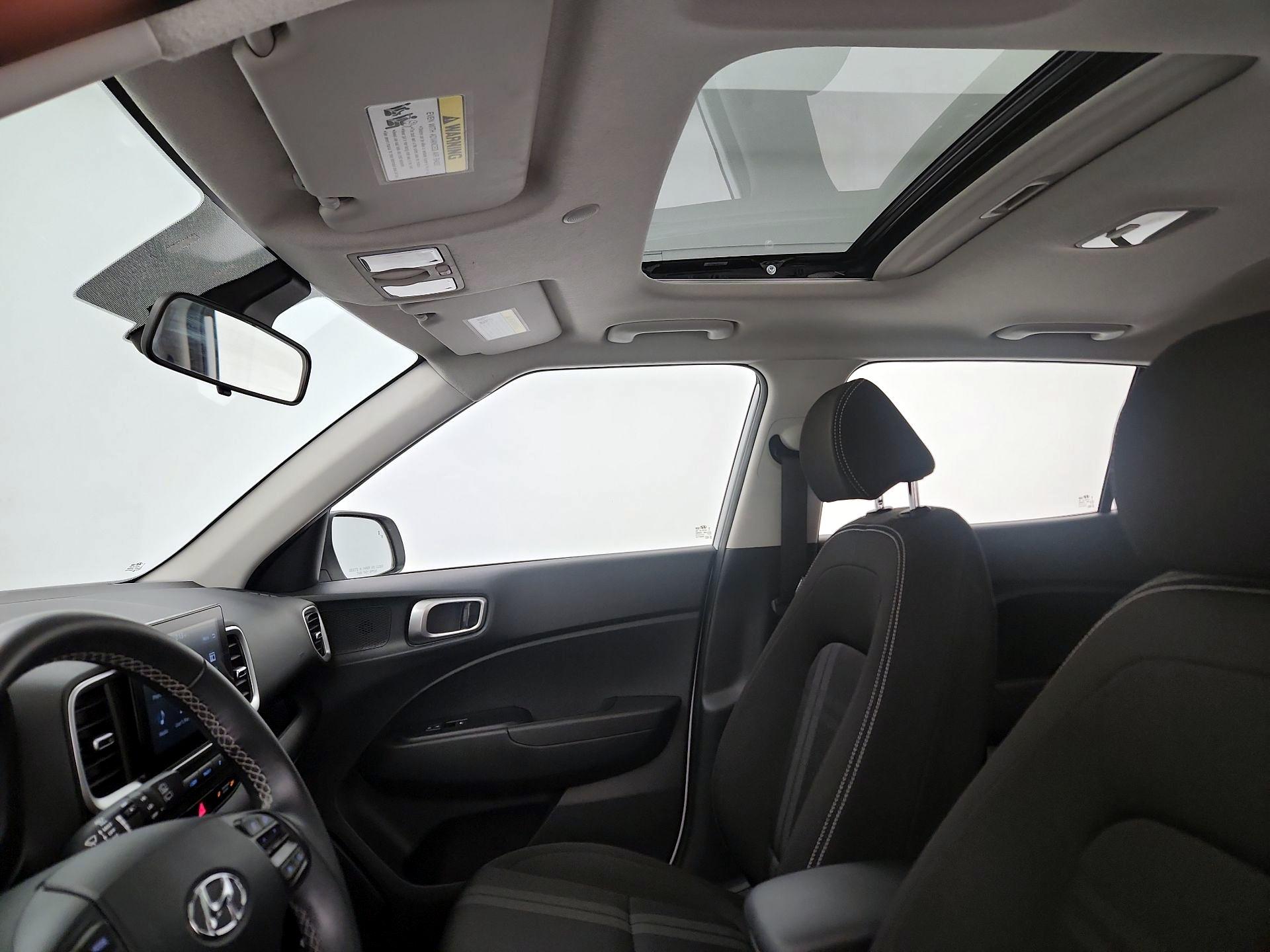 Thumbnail: 2024 Hyundai Venue - 19