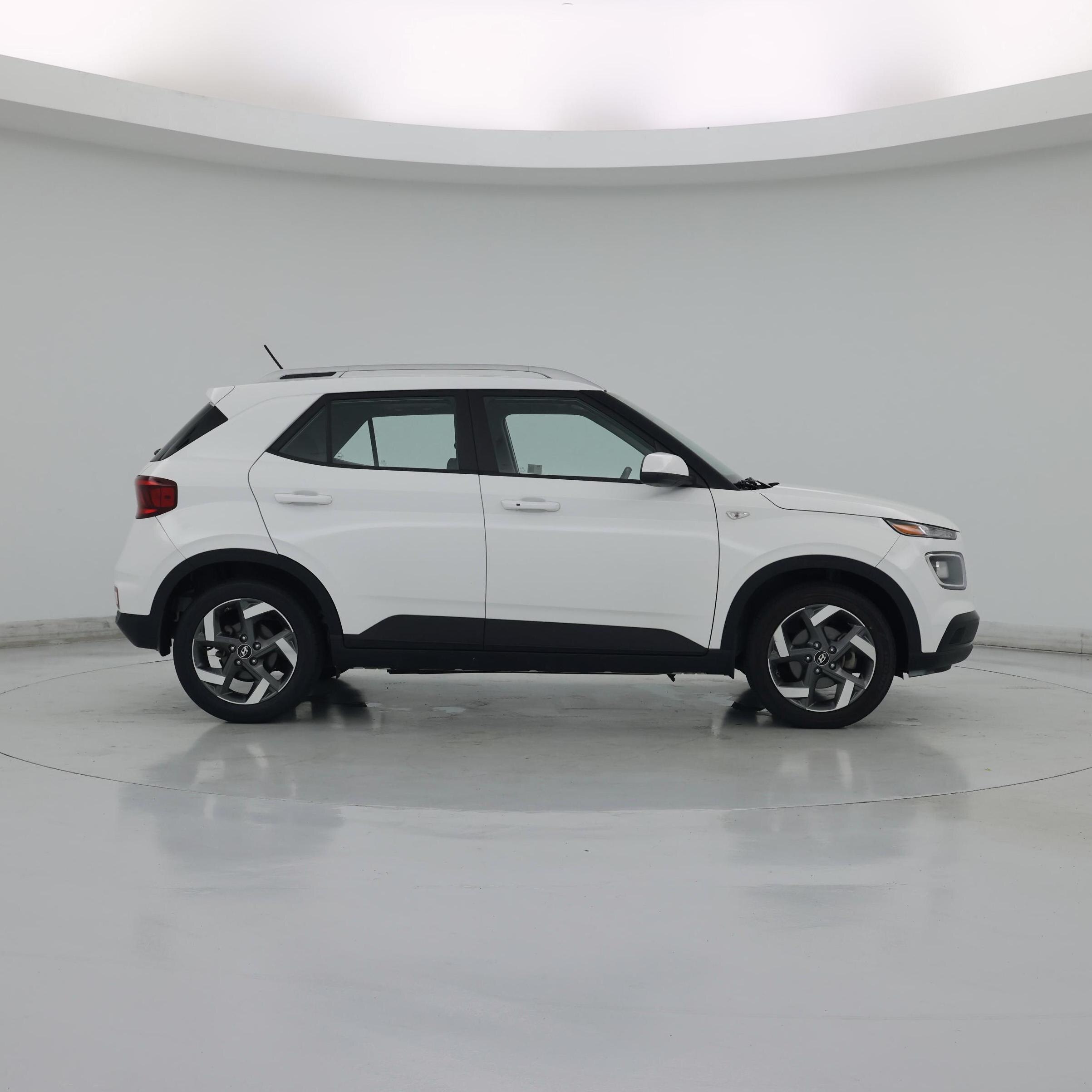Thumbnail: 2024 Hyundai Venue - 7