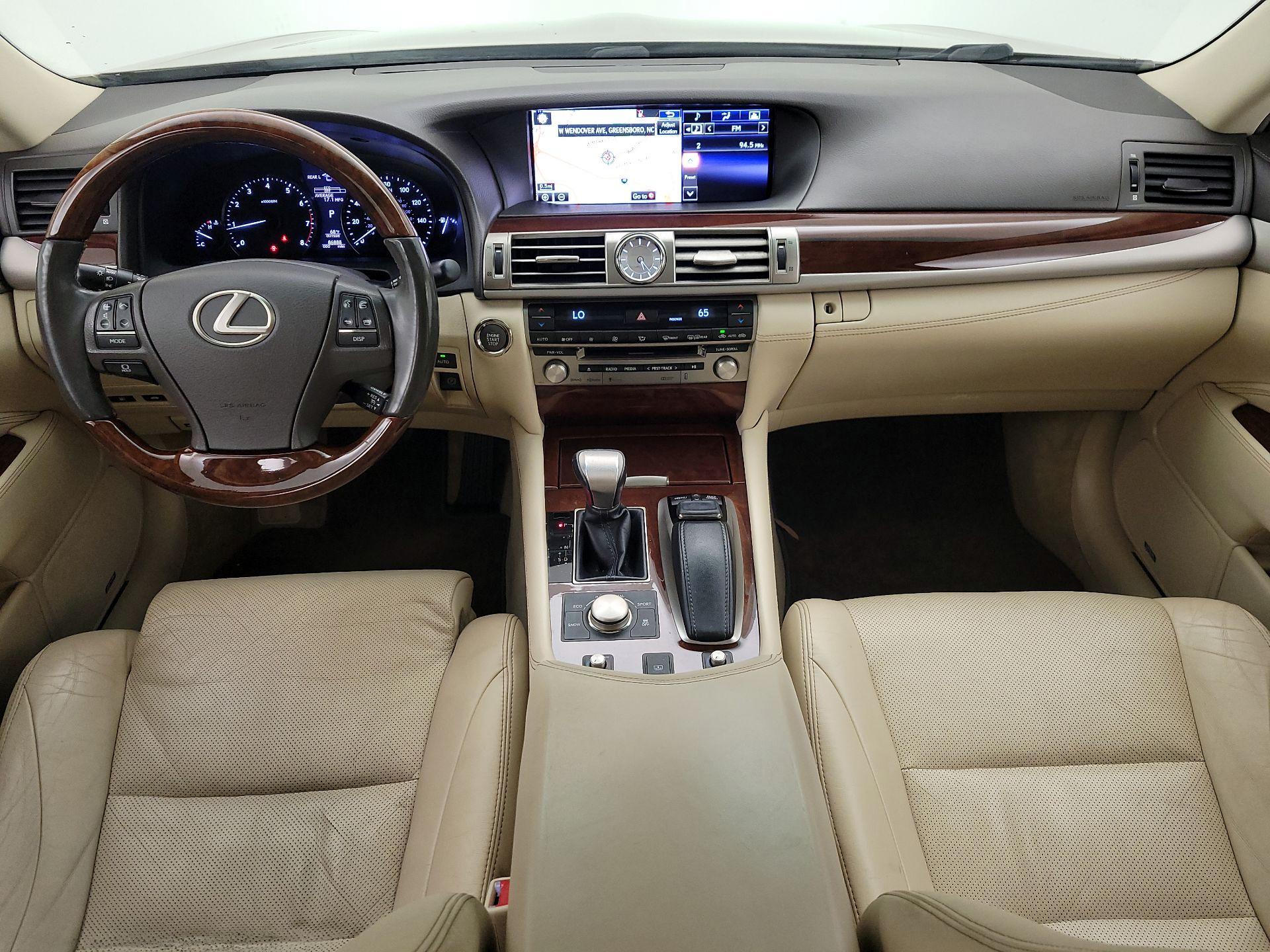 Thumbnail: 2015 Lexus LS - 9