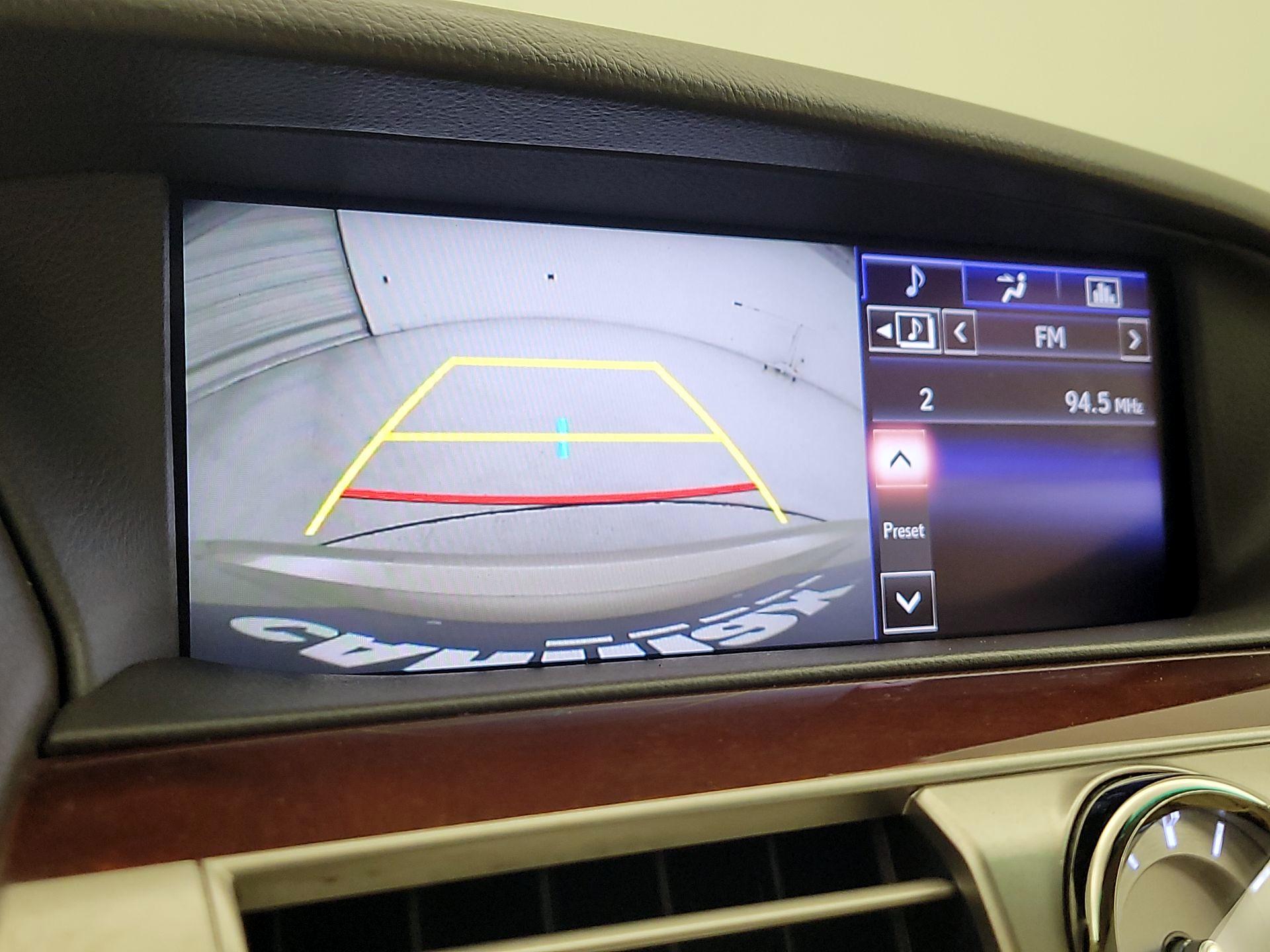 Thumbnail: 2015 Lexus LS - 15