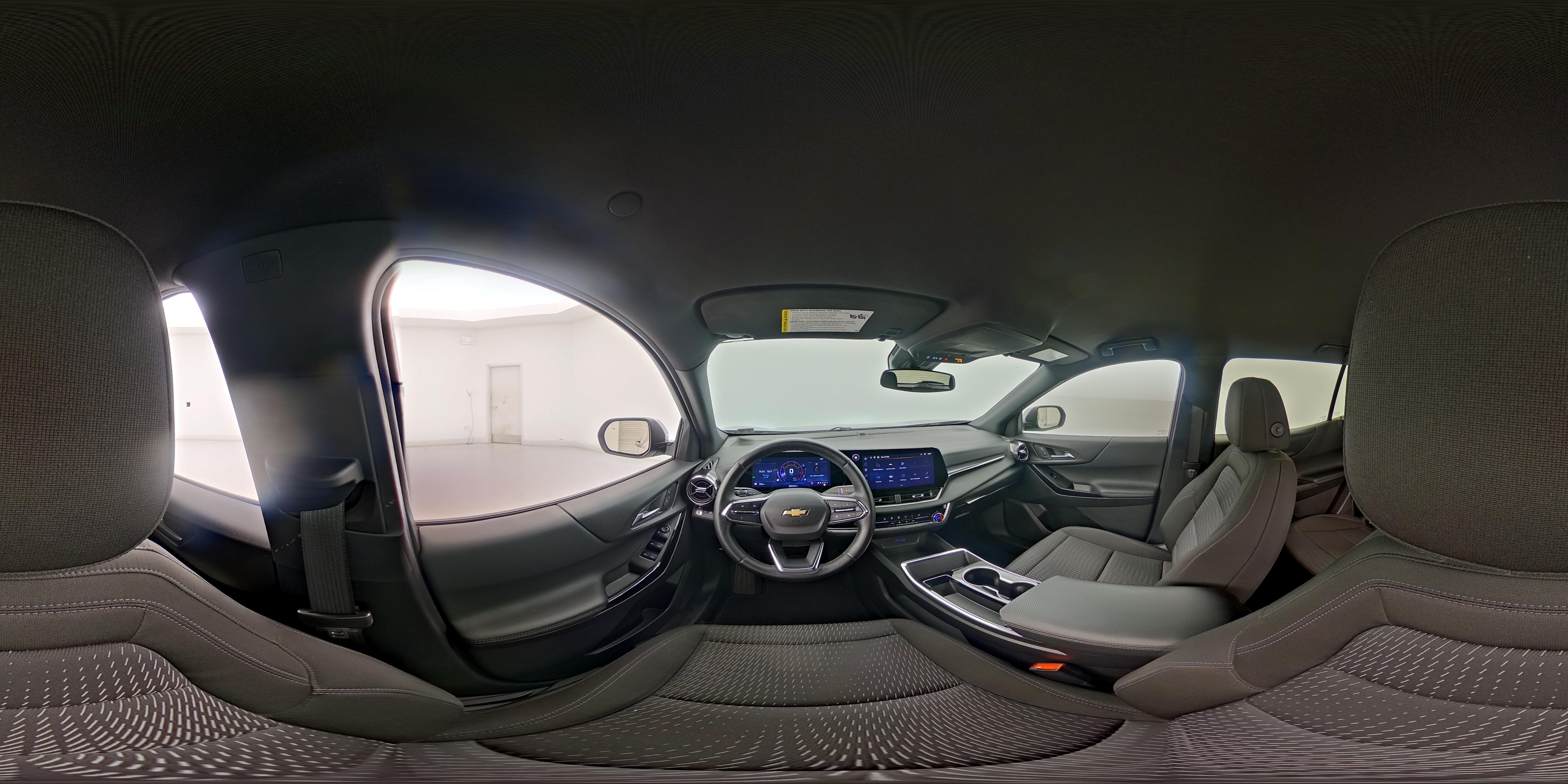 2025 Chevrolet Equinox LT - Photo 28