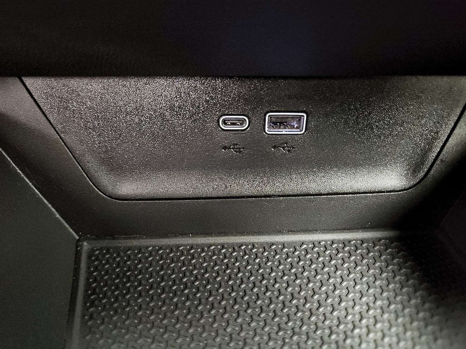 2025 Chevrolet Equinox LT - Photo 20