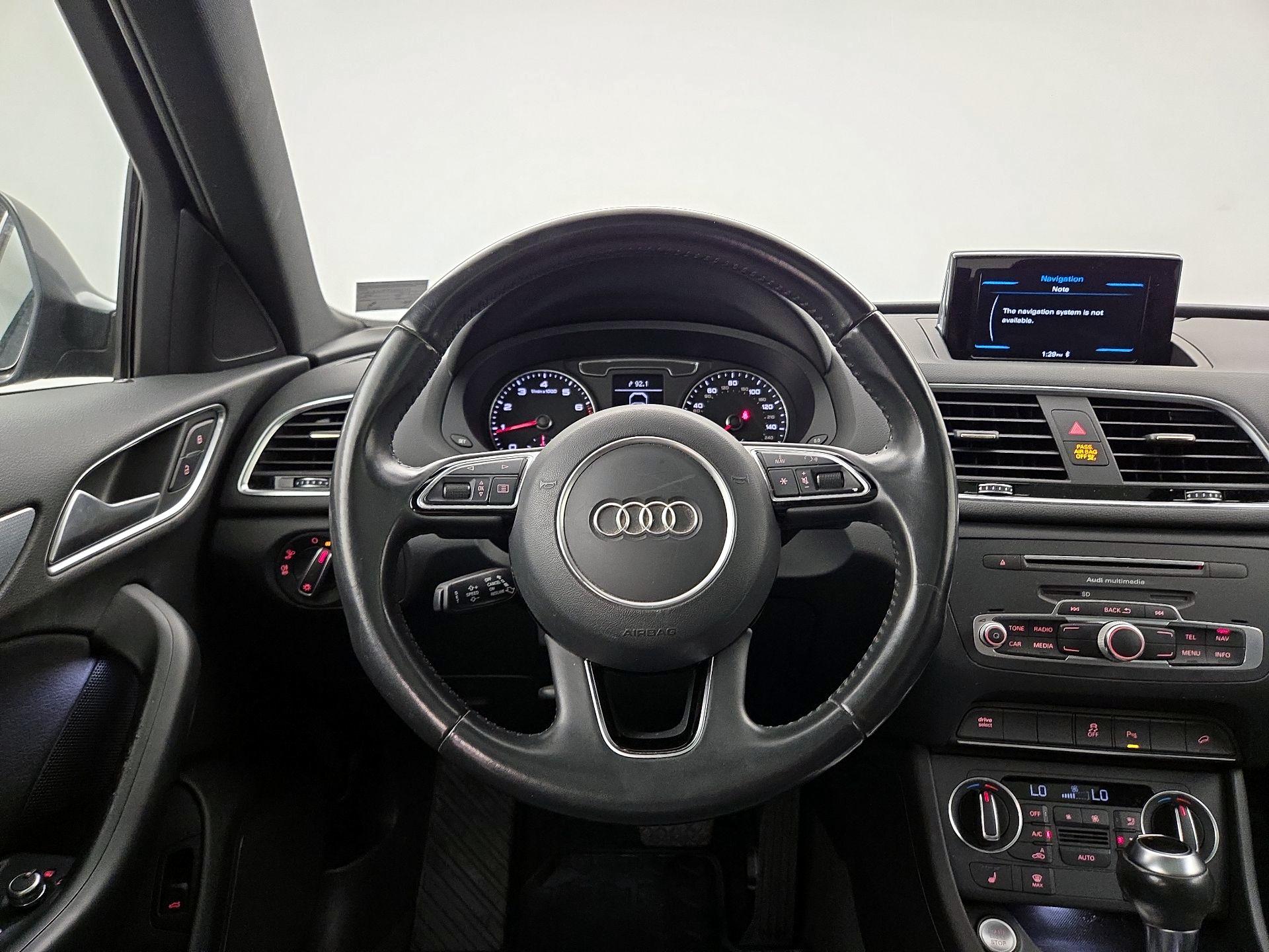 Thumbnail: 2018 Audi Q3 - 10