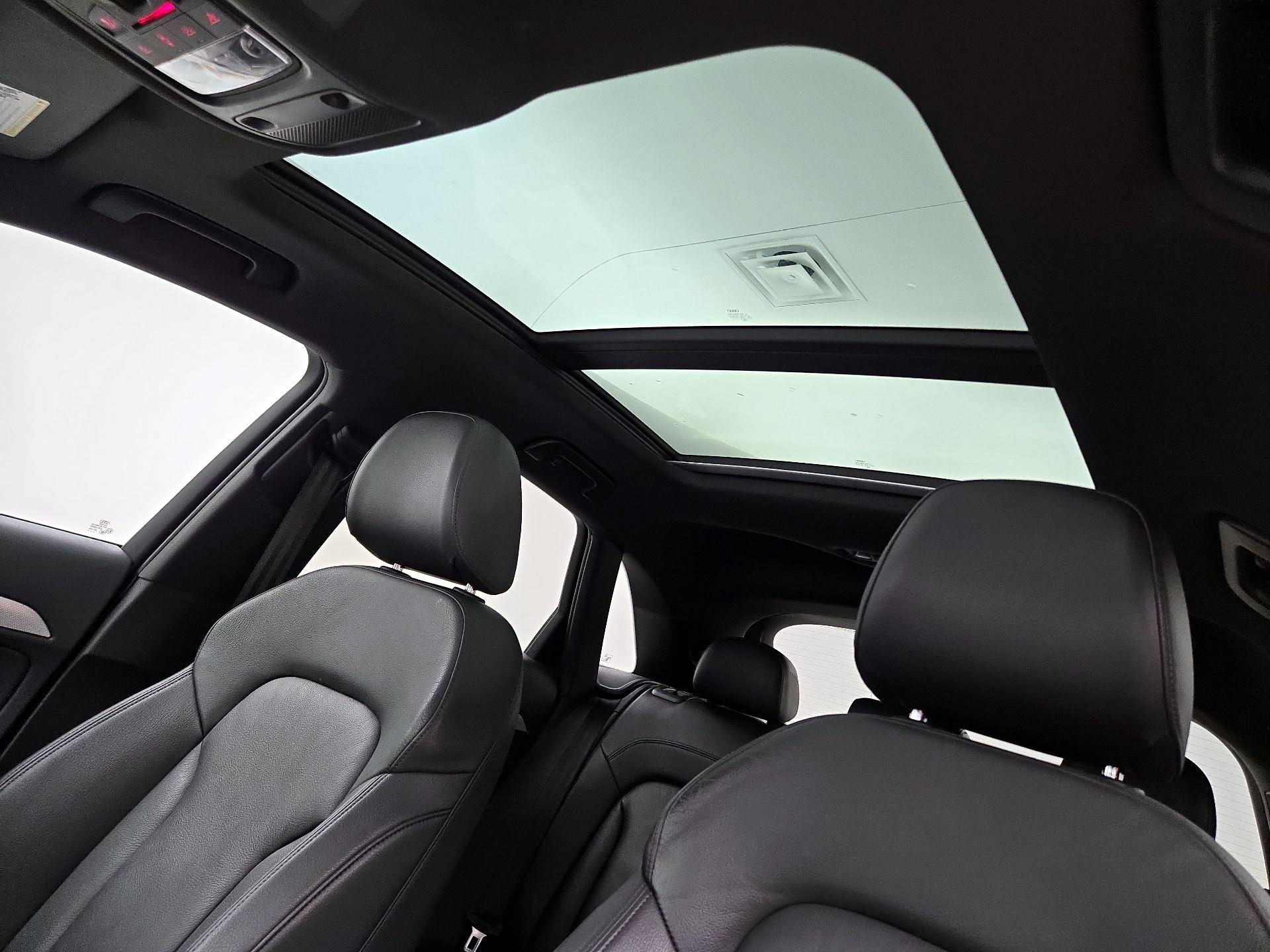 Thumbnail: 2018 Audi Q3 - 19