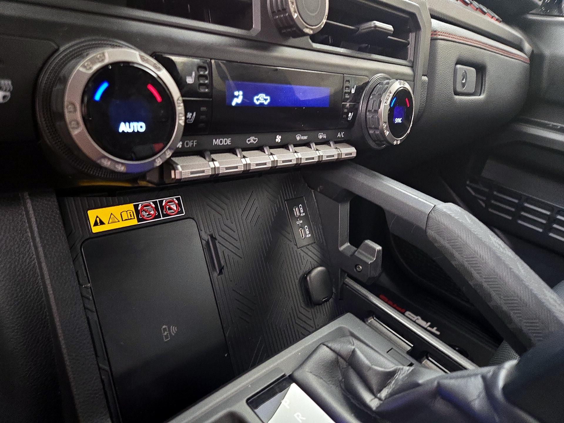 Thumbnail: 2025 Toyota Tacoma - 18