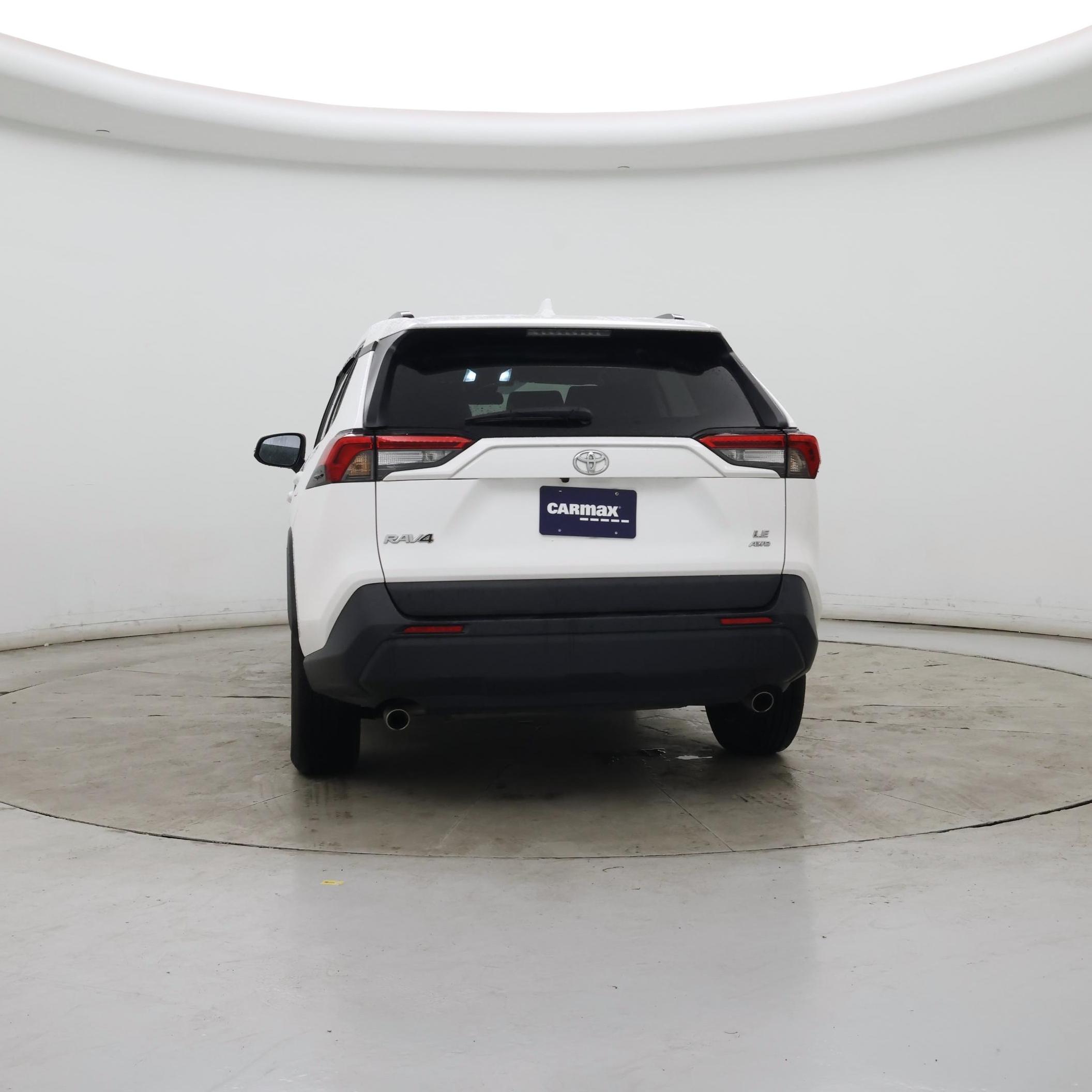 Thumbnail: 2021 Toyota RAV4 - 6