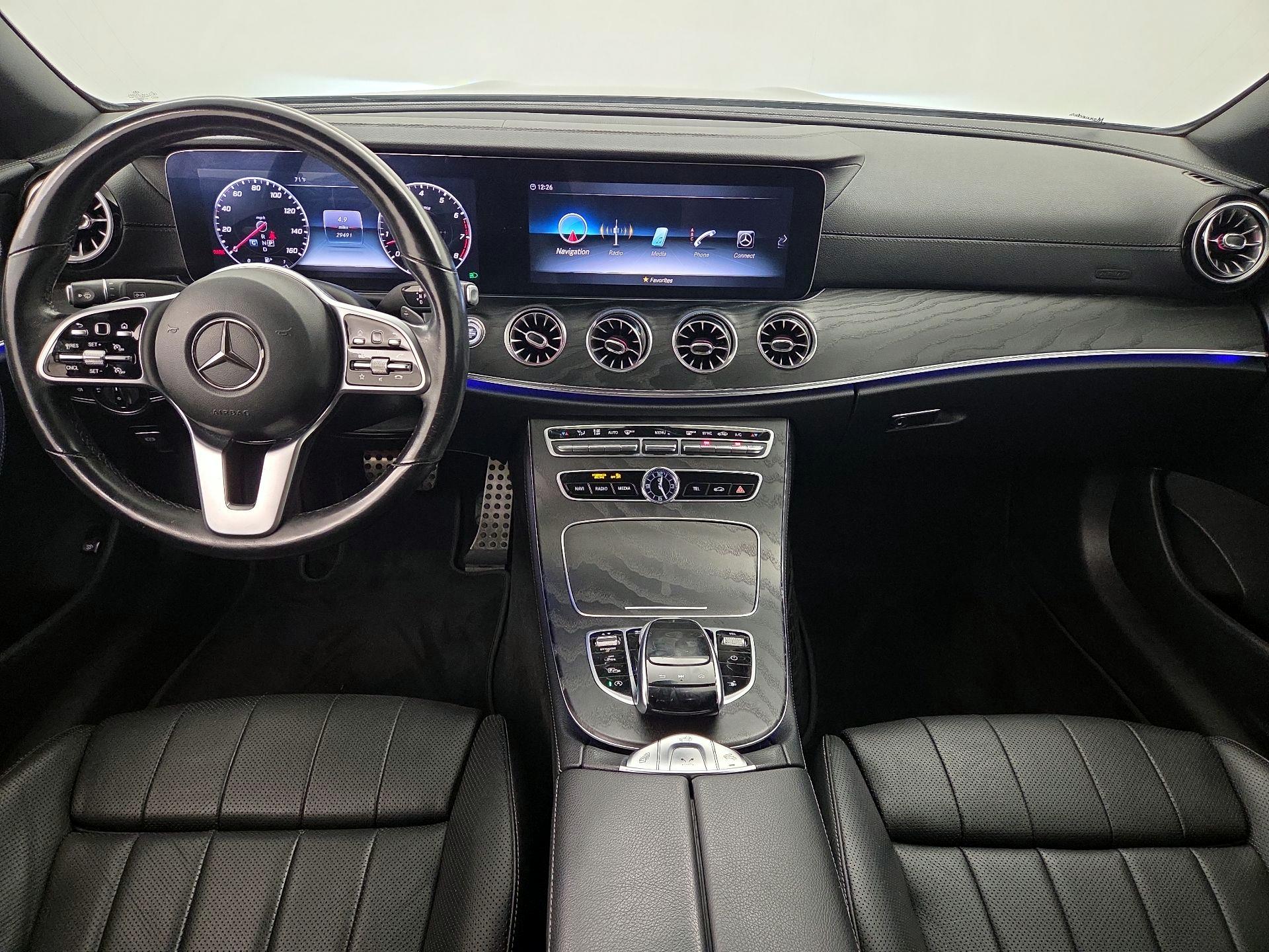 Thumbnail: 2020 Mercedes-Benz E-Class - 9