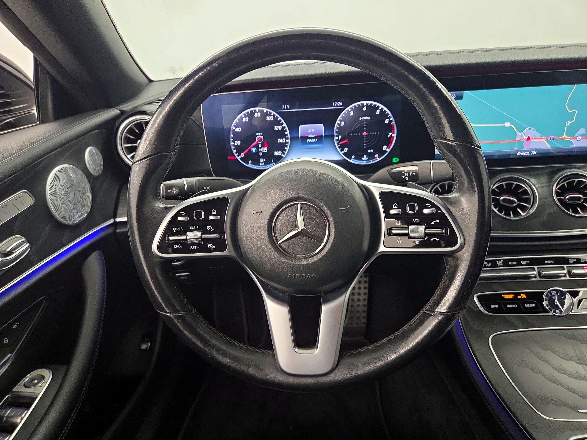Thumbnail: 2020 Mercedes-Benz E-Class - 10