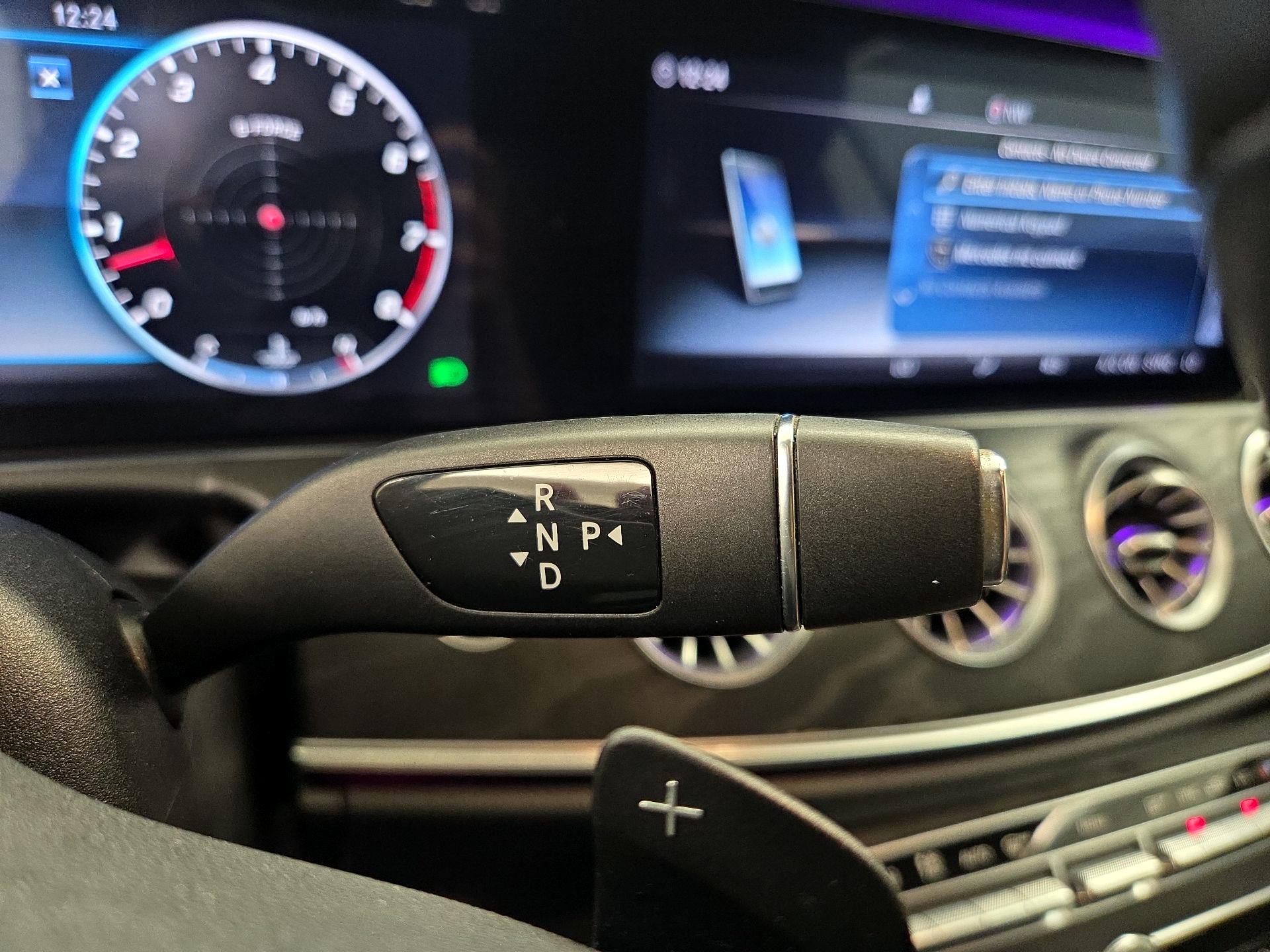 Thumbnail: 2020 Mercedes-Benz E-Class - 18