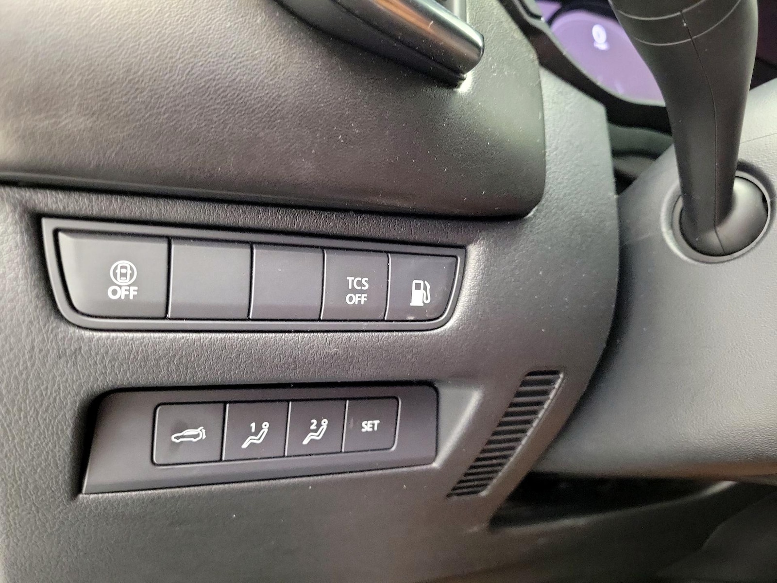 2025 Mazda CX-50 Premium Plus - Photo 14