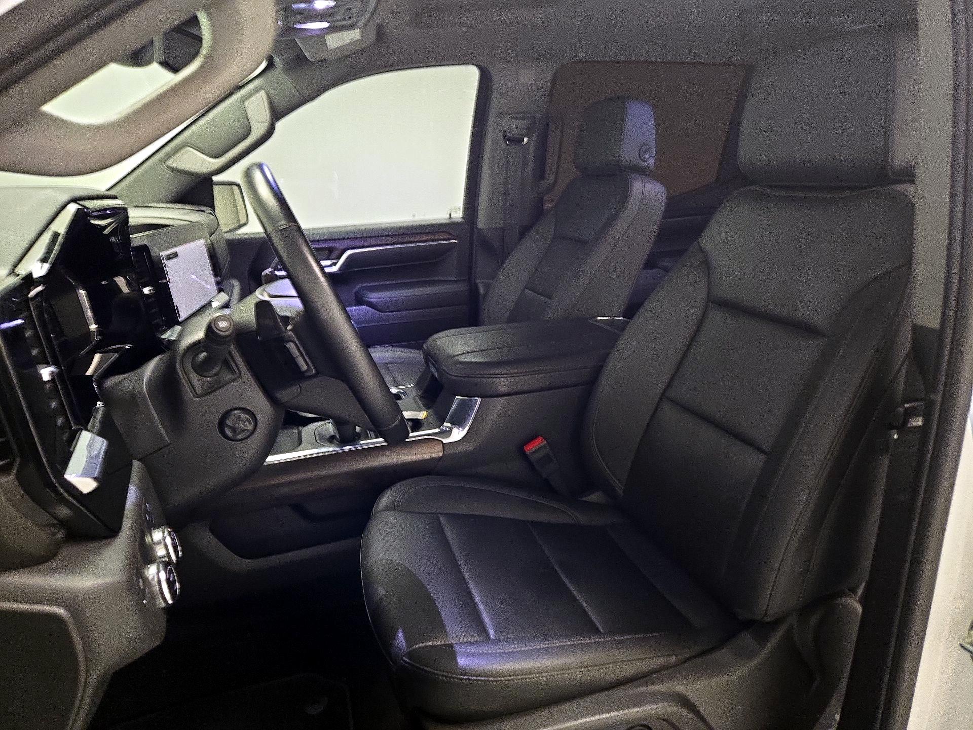 Thumbnail: 2024 GMC Sierra 1500 - 11