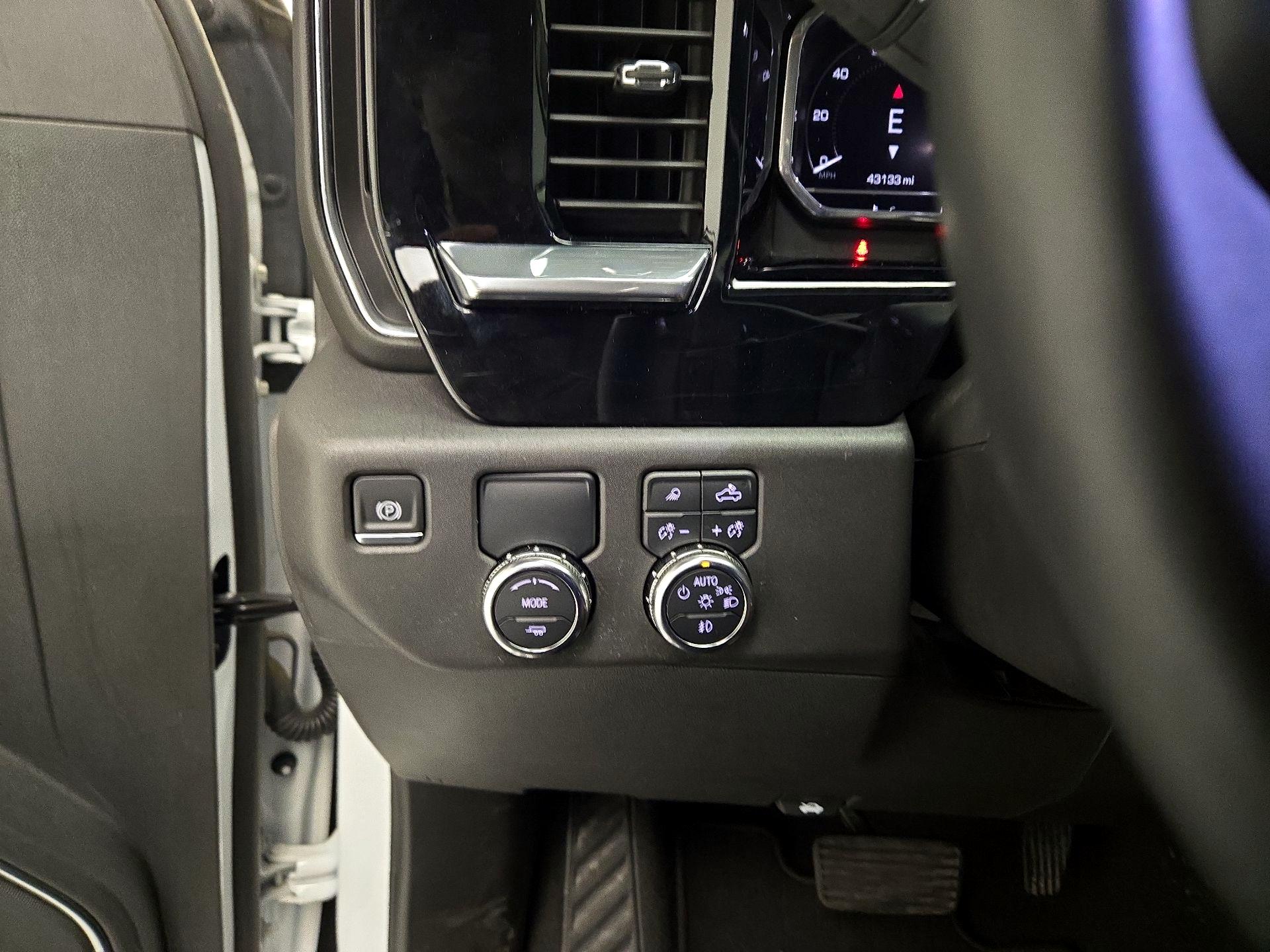 Thumbnail: 2024 GMC Sierra 1500 - 13