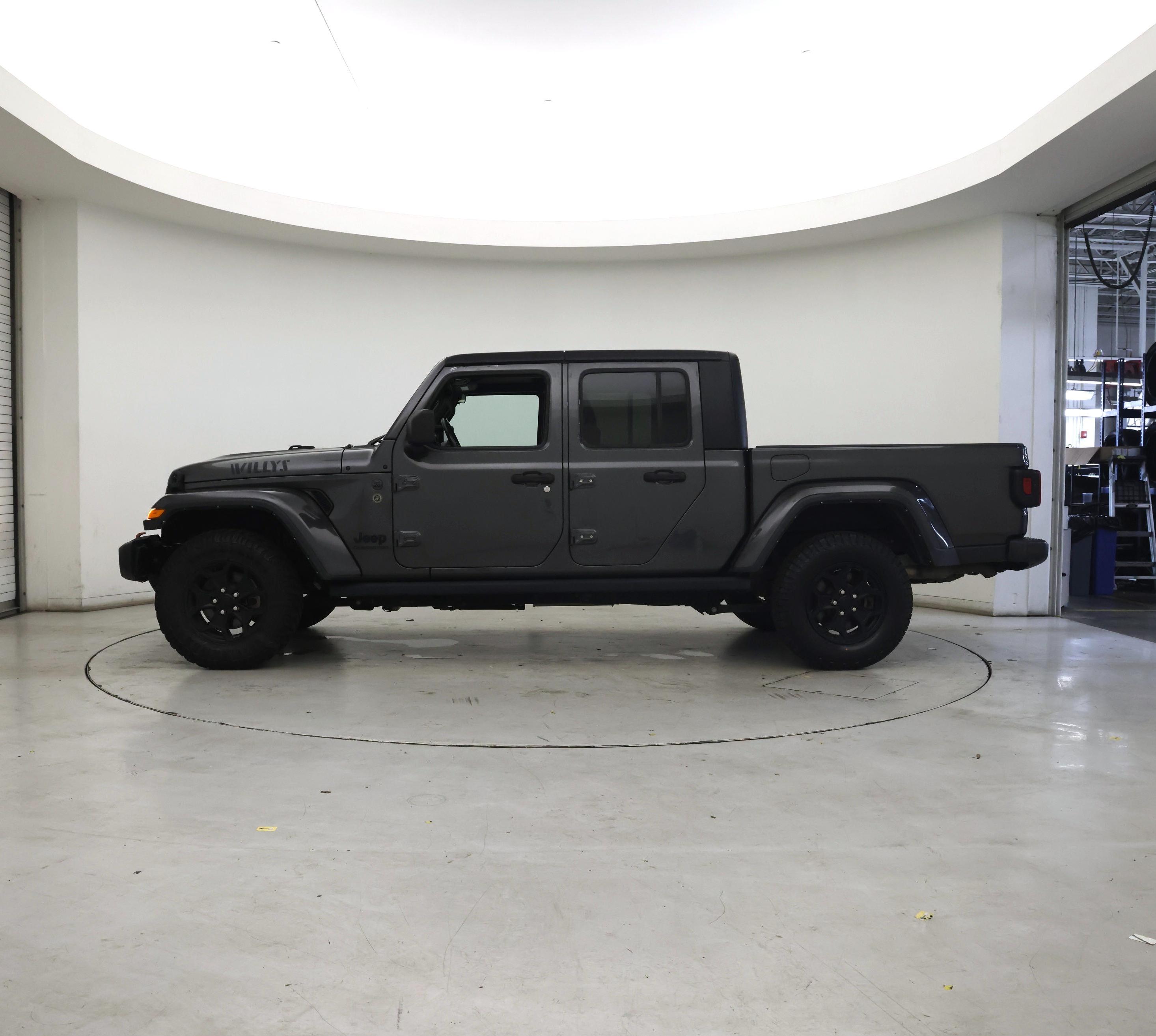 Thumbnail: 2022 Jeep Gladiator - 3