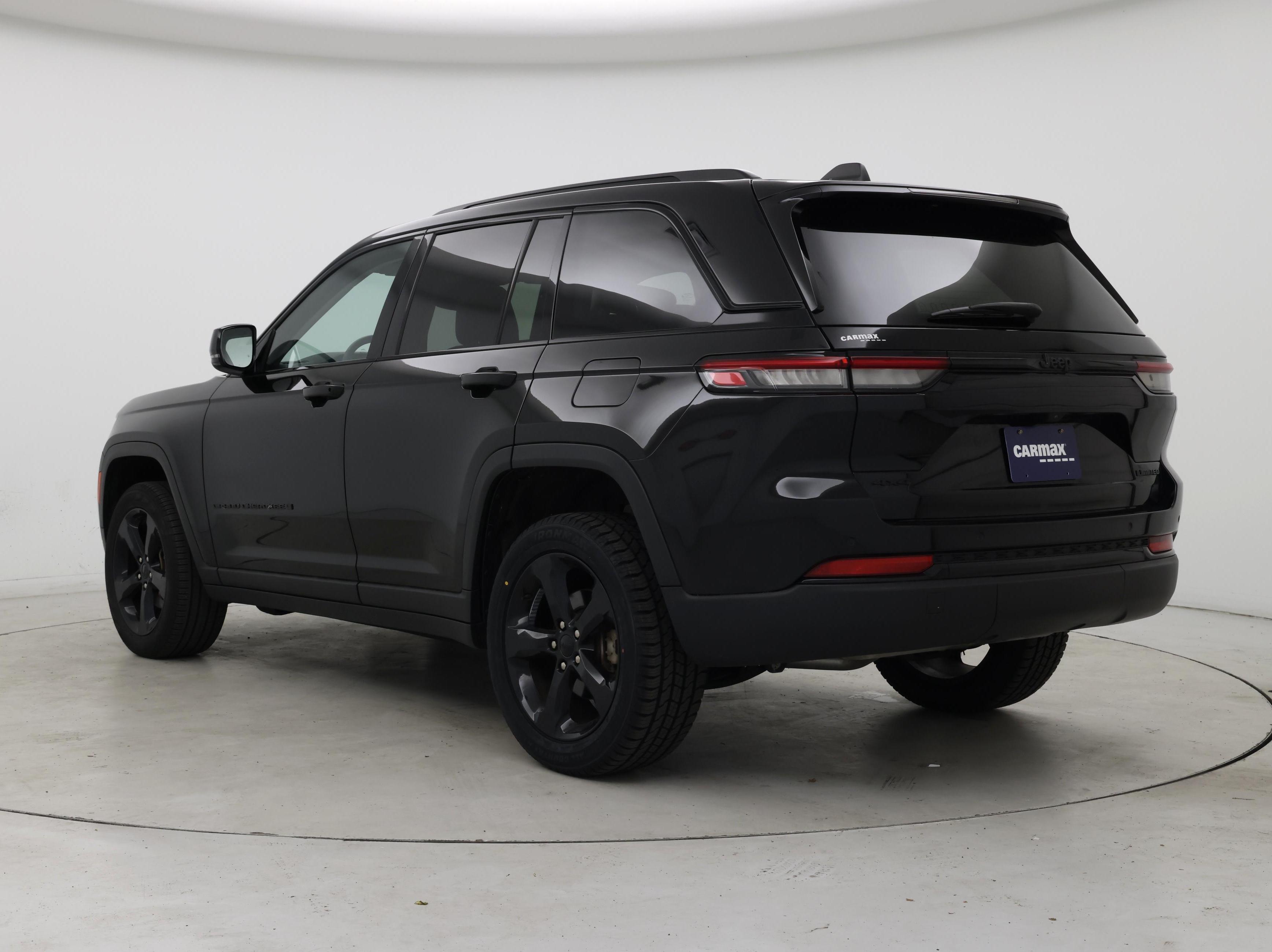 Thumbnail: 2023 Jeep Grand Cherokee - 2