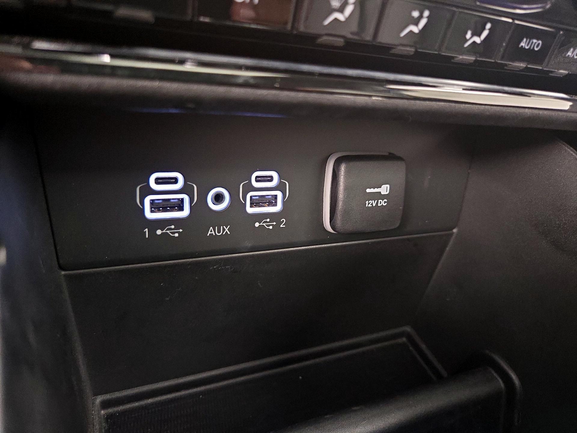 Thumbnail: 2023 Jeep Grand Cherokee - 19