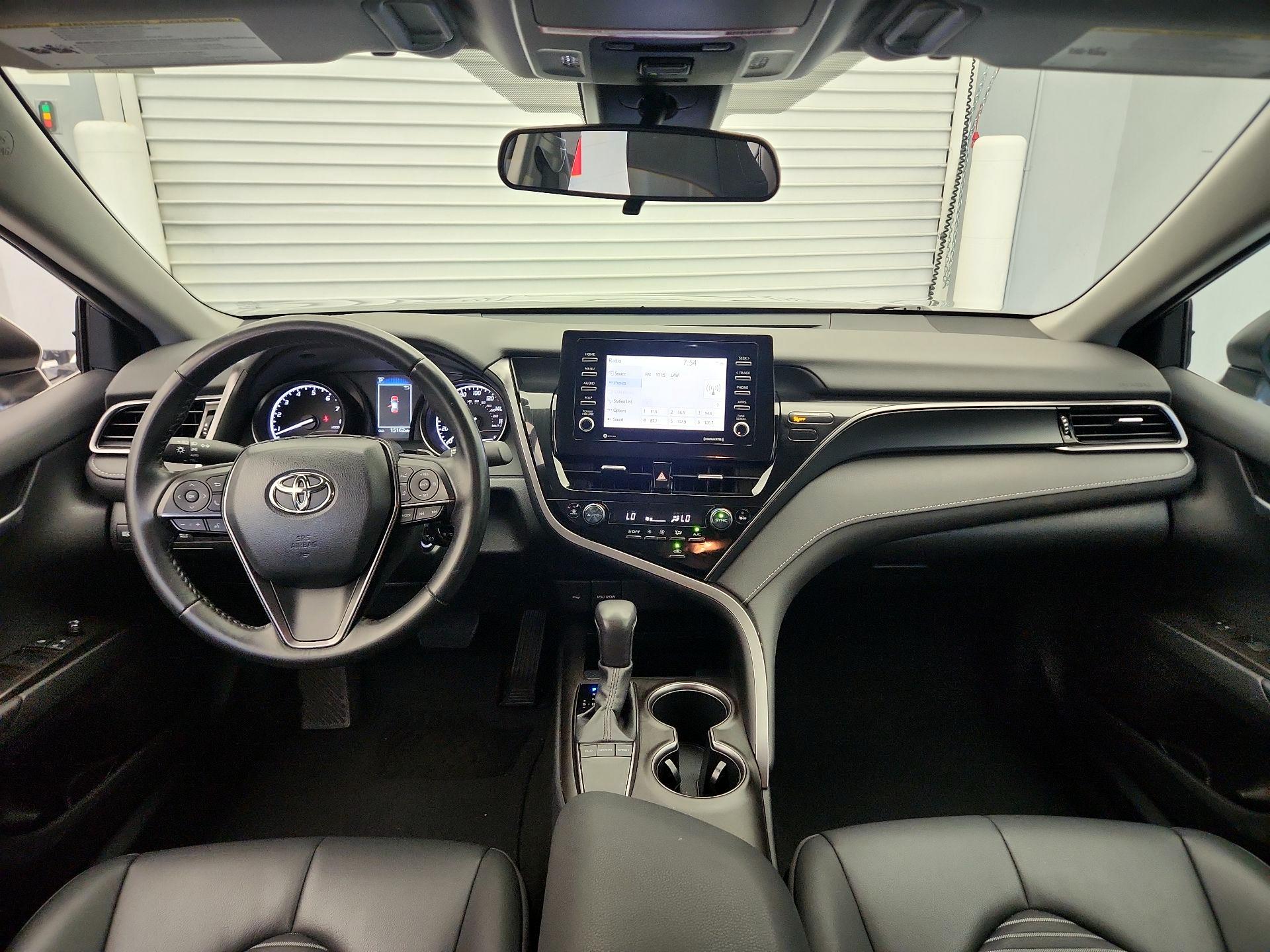 Thumbnail: 2023 Toyota Camry - 9