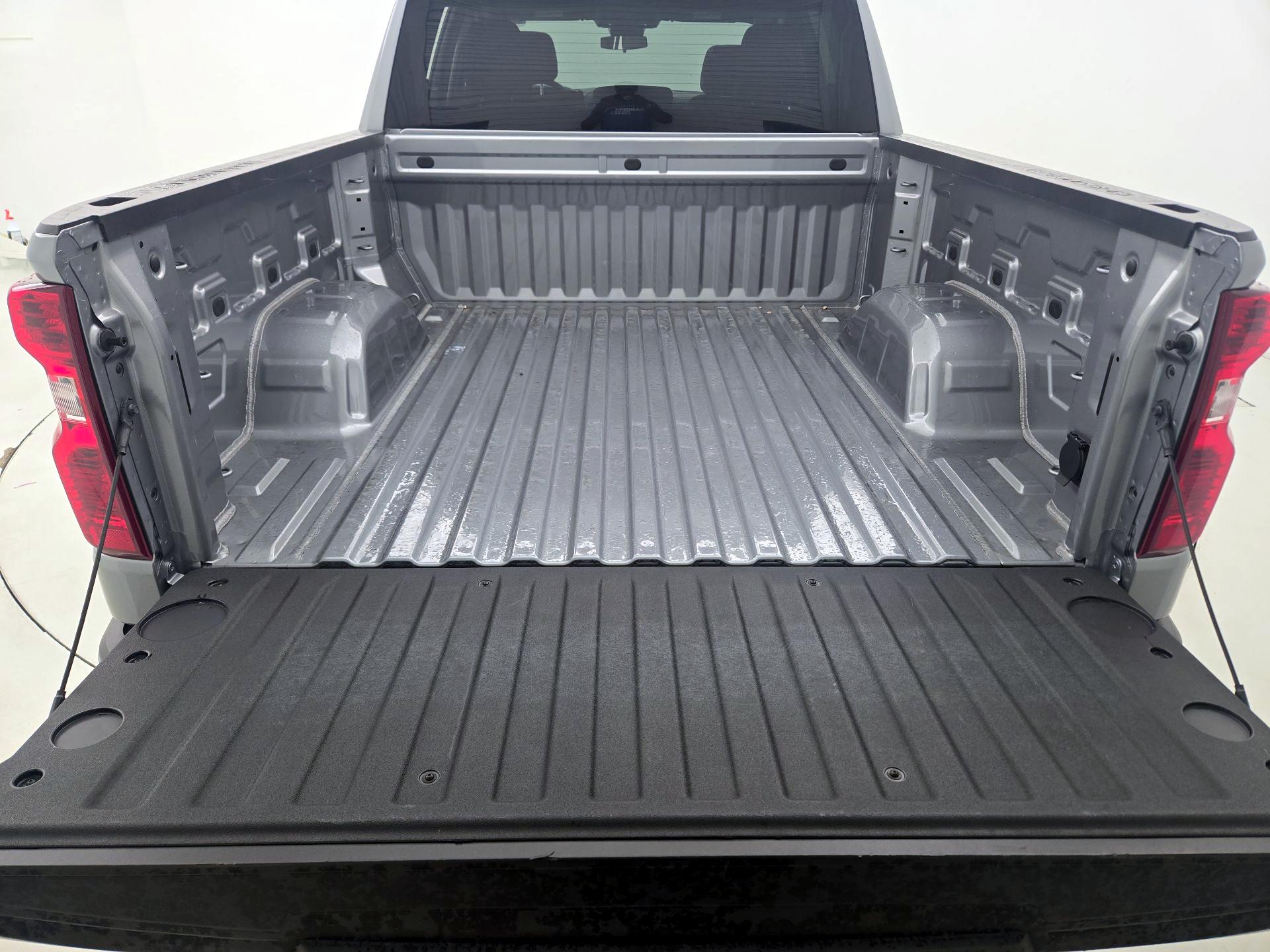 Thumbnail: 2025 Chevrolet Silverado 1500 - 20