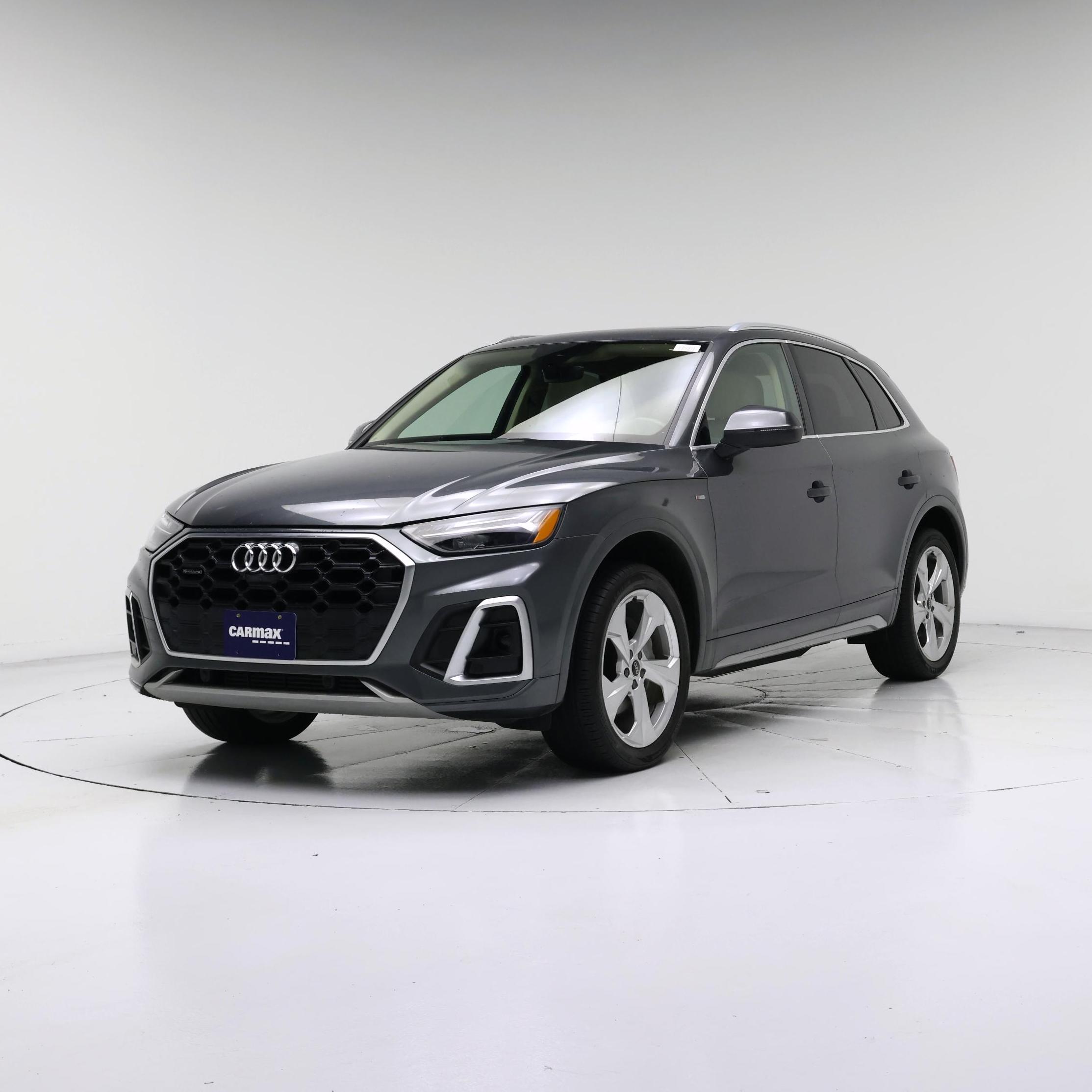 Thumbnail: 2022 Audi Q5 - 4