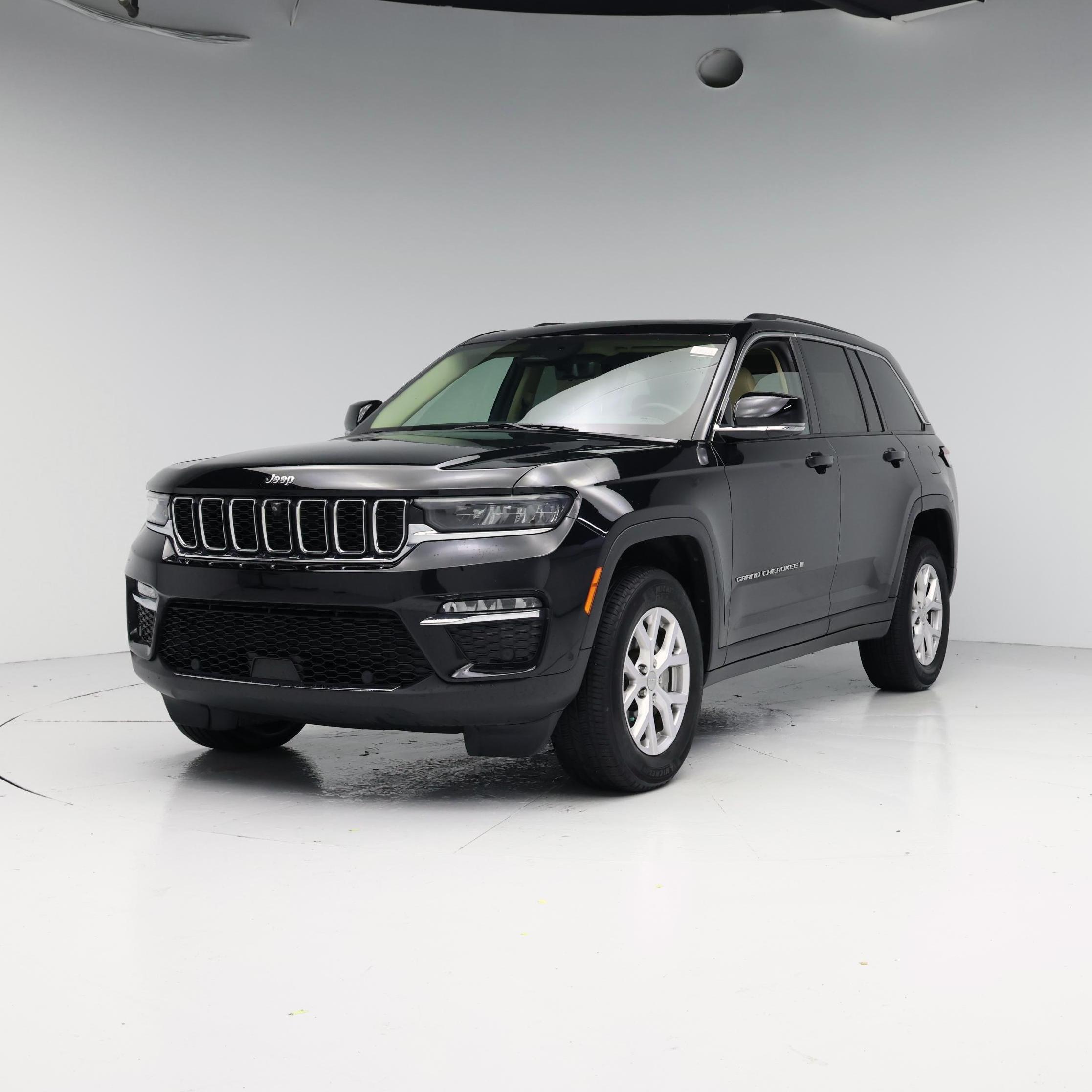 Thumbnail: 2022 Jeep Grand Cherokee - 4