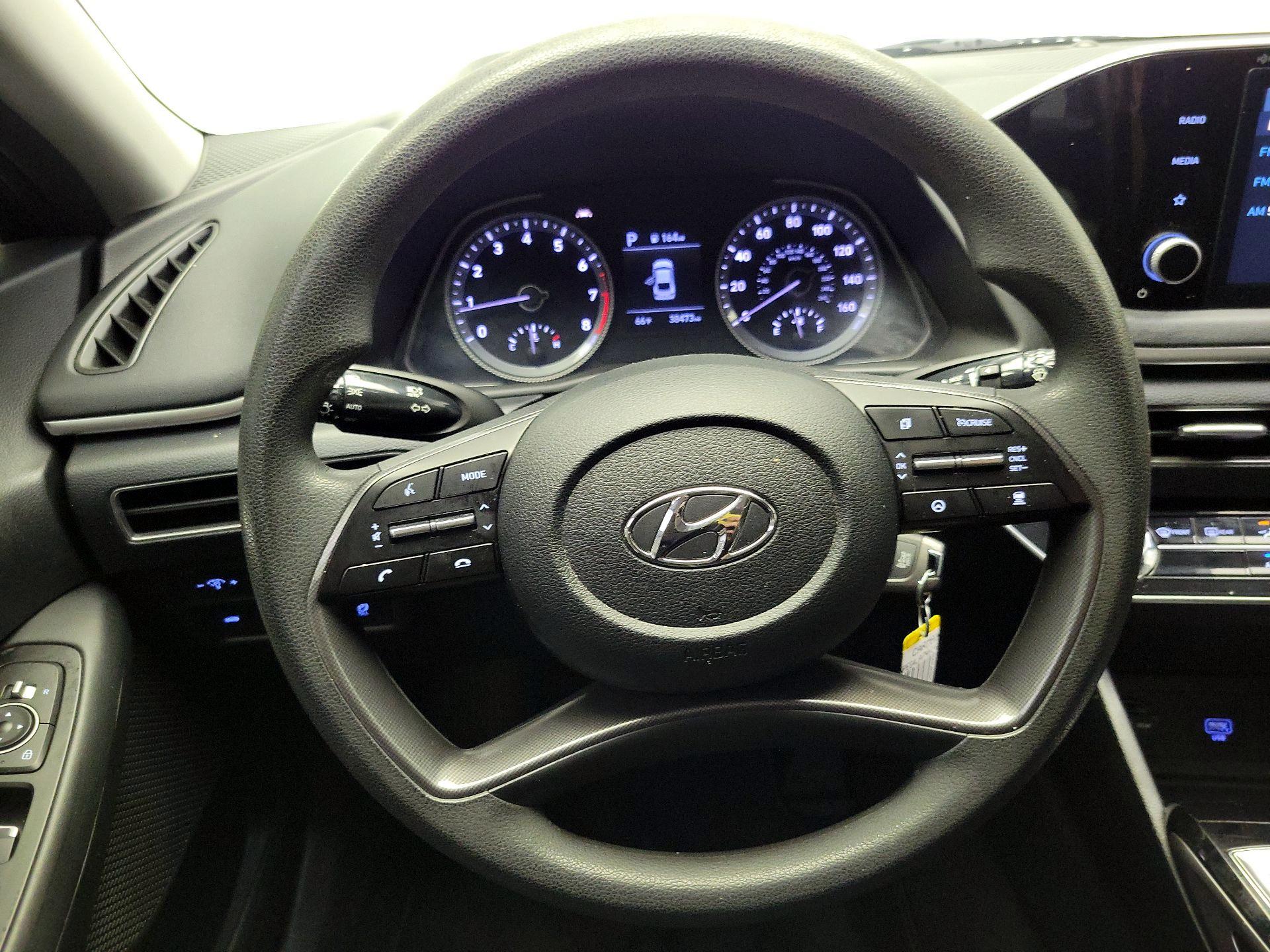 Thumbnail: 2022 Hyundai Sonata - 10