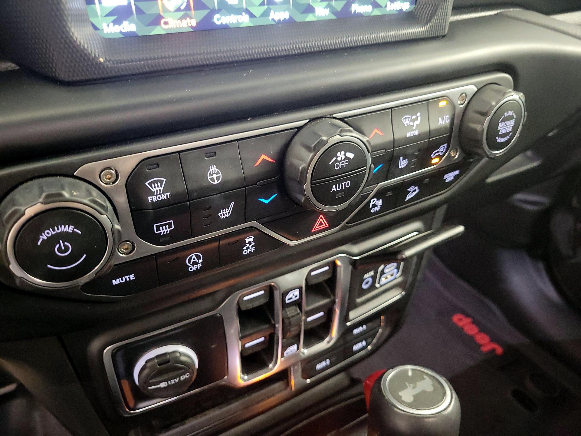 Thumbnail: 2021 Jeep Wrangler - 16