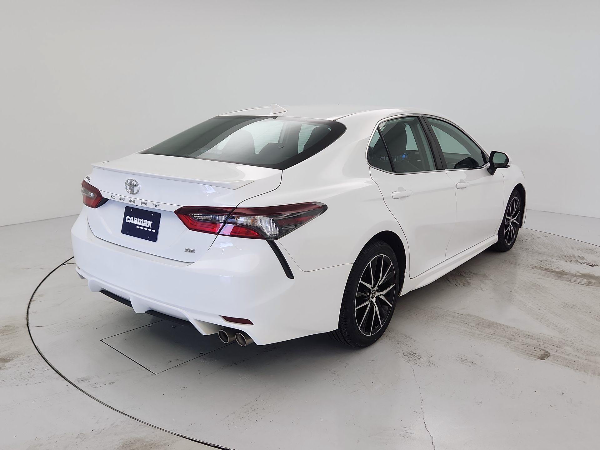 Thumbnail: 2023 Toyota Camry - 5