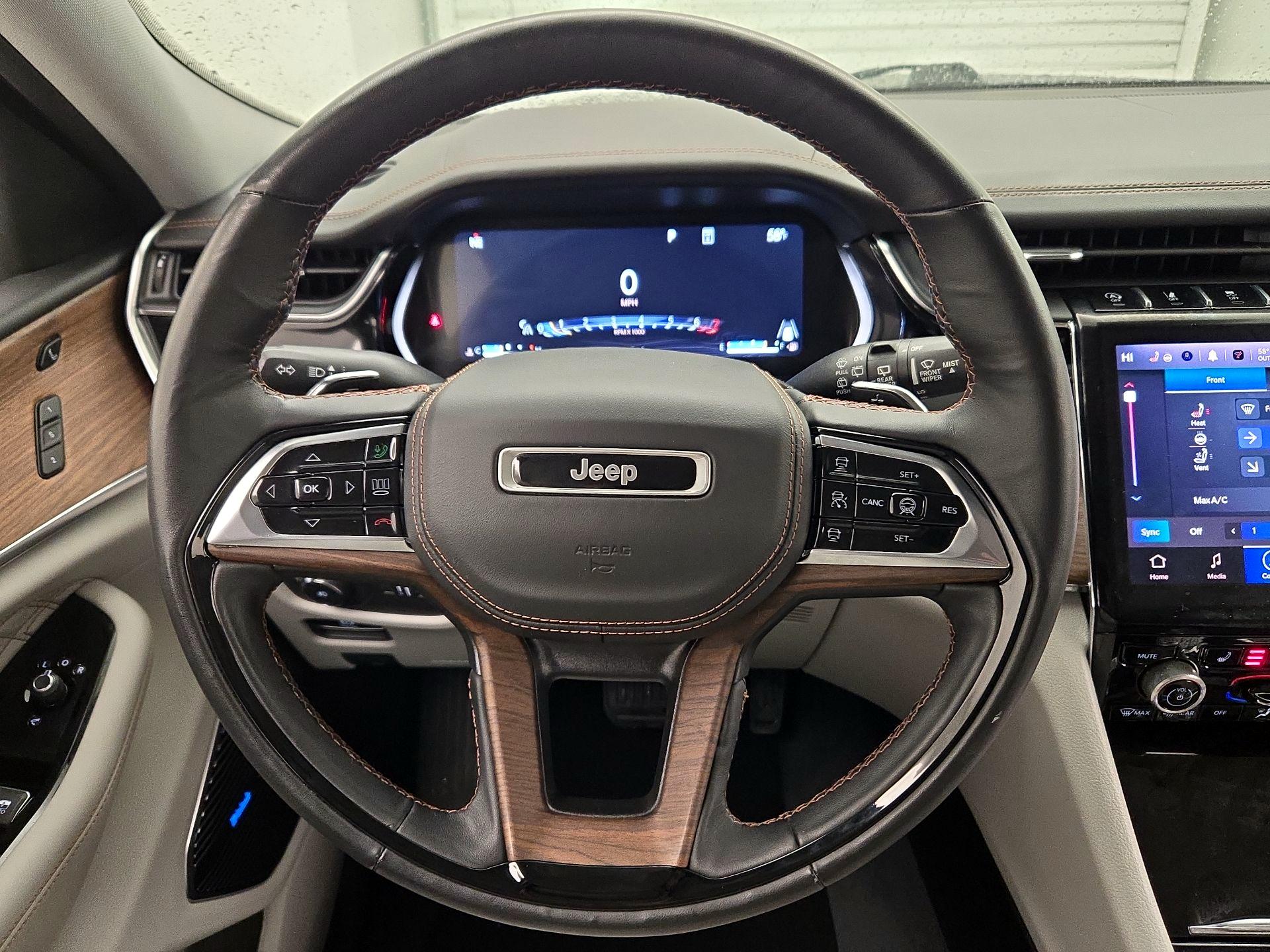 Thumbnail: 2023 Jeep Grand Cherokee L - 10