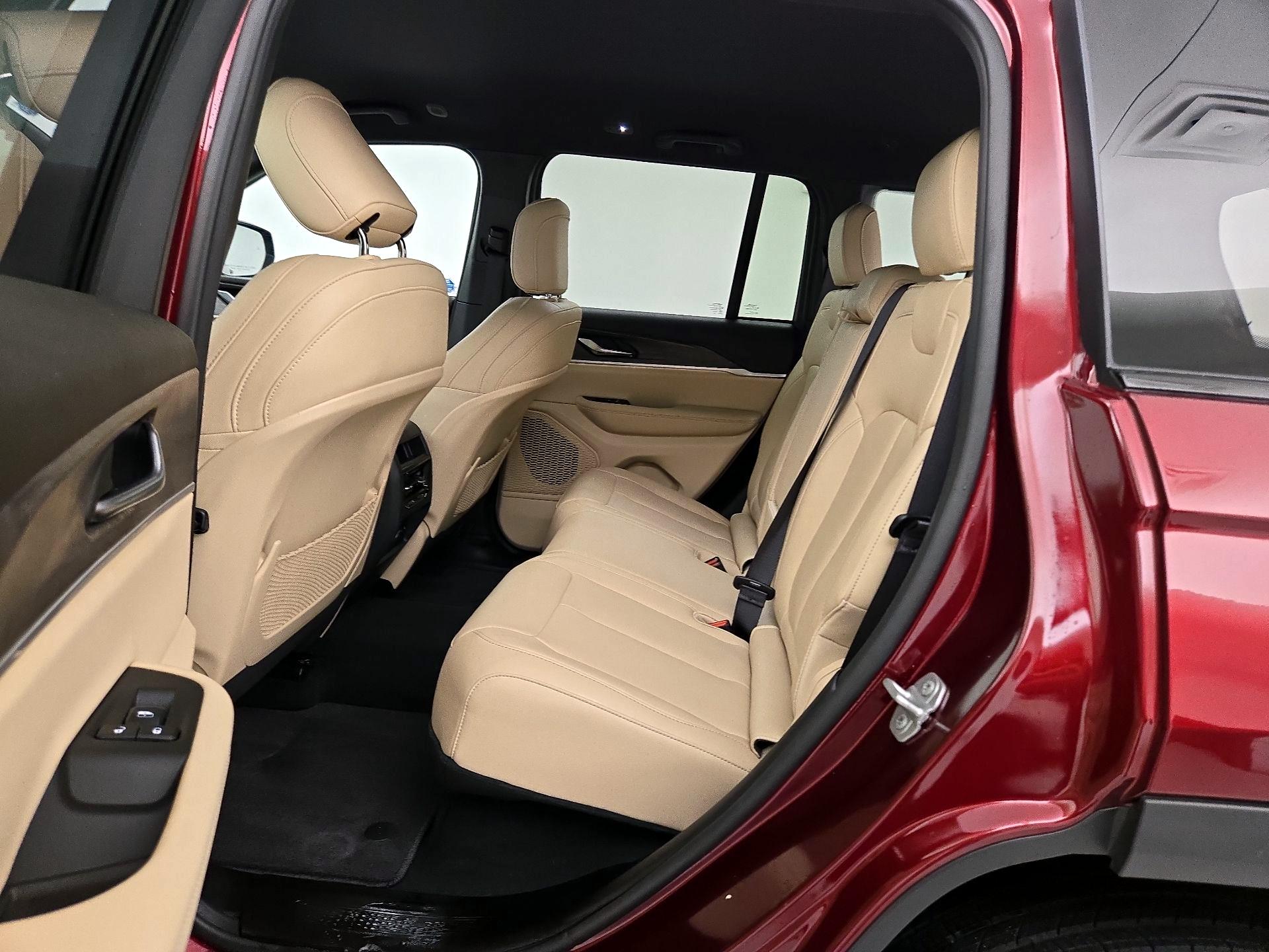 Thumbnail: 2025 Jeep Grand Cherokee - 20