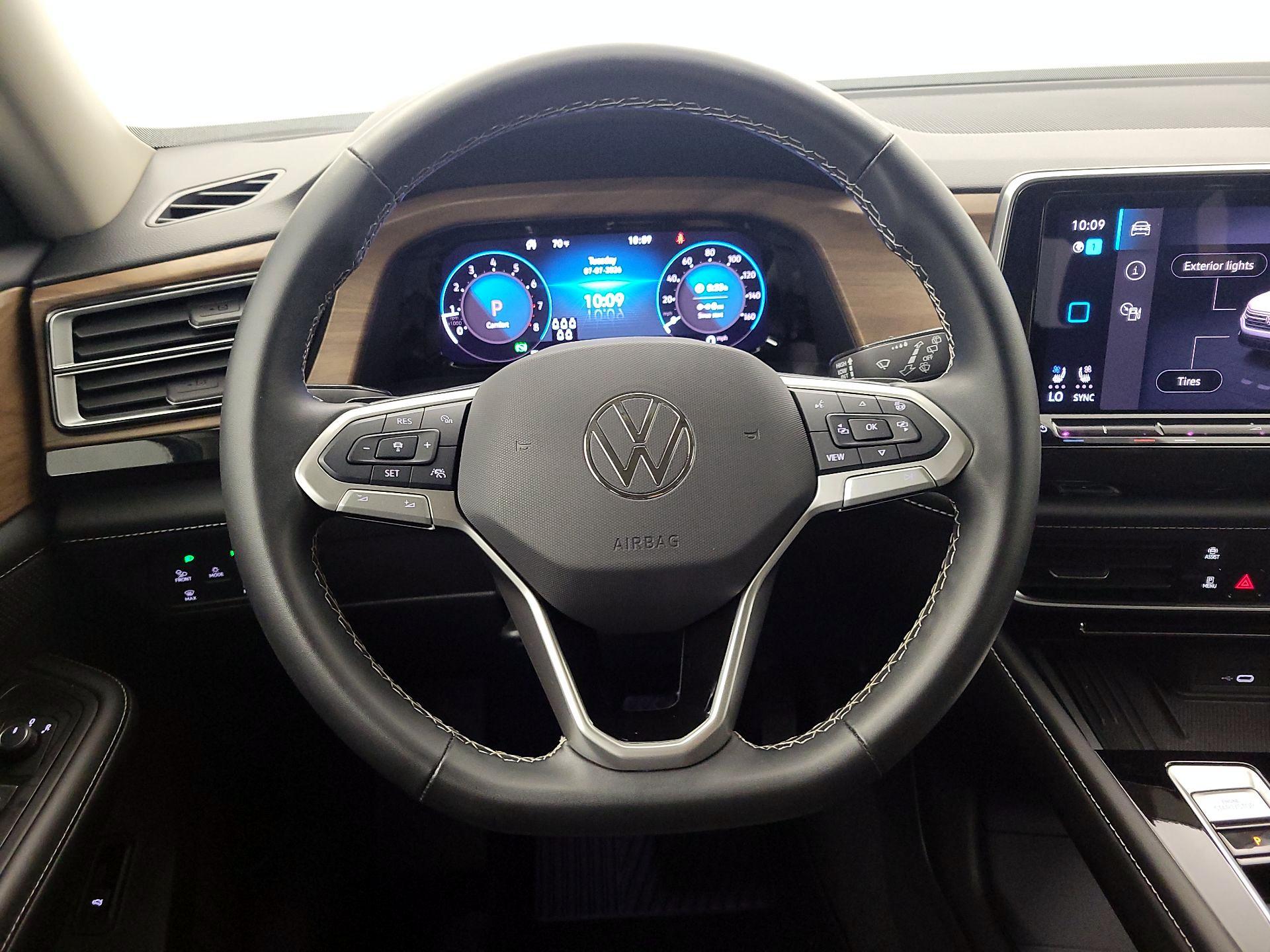 Thumbnail: 2025 Volkswagen Atlas - 10