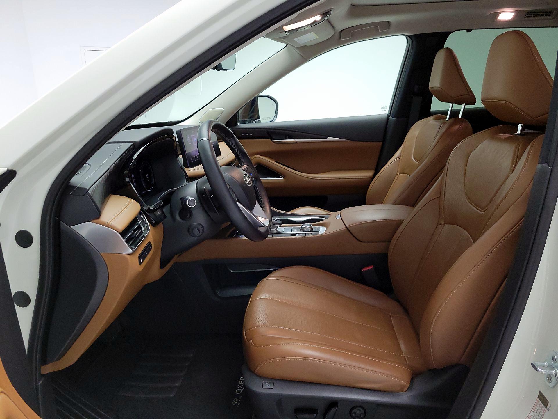 Thumbnail: 2023 INFINITI QX60 - 11