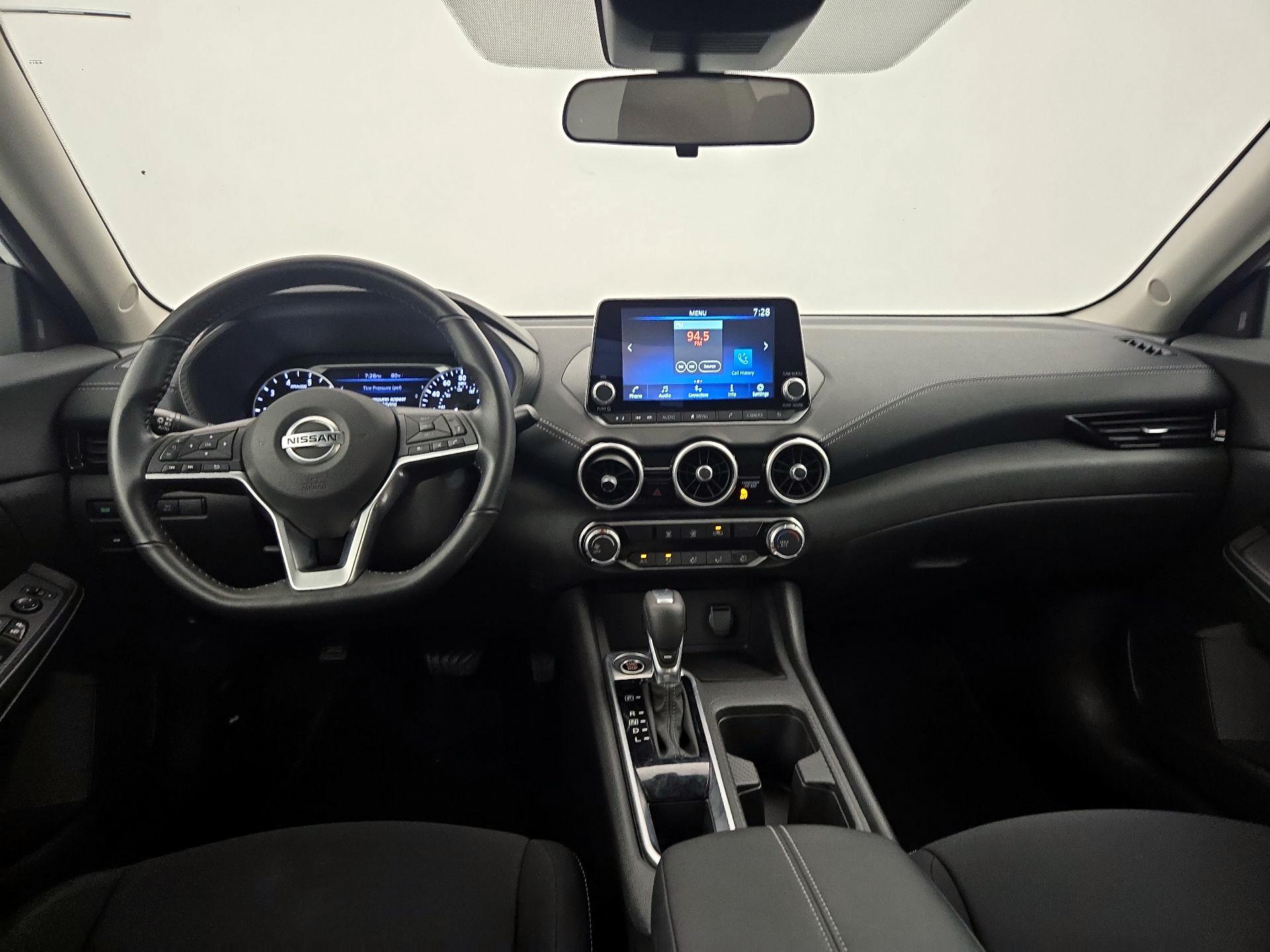 Thumbnail: 2022 Nissan Sentra - 9