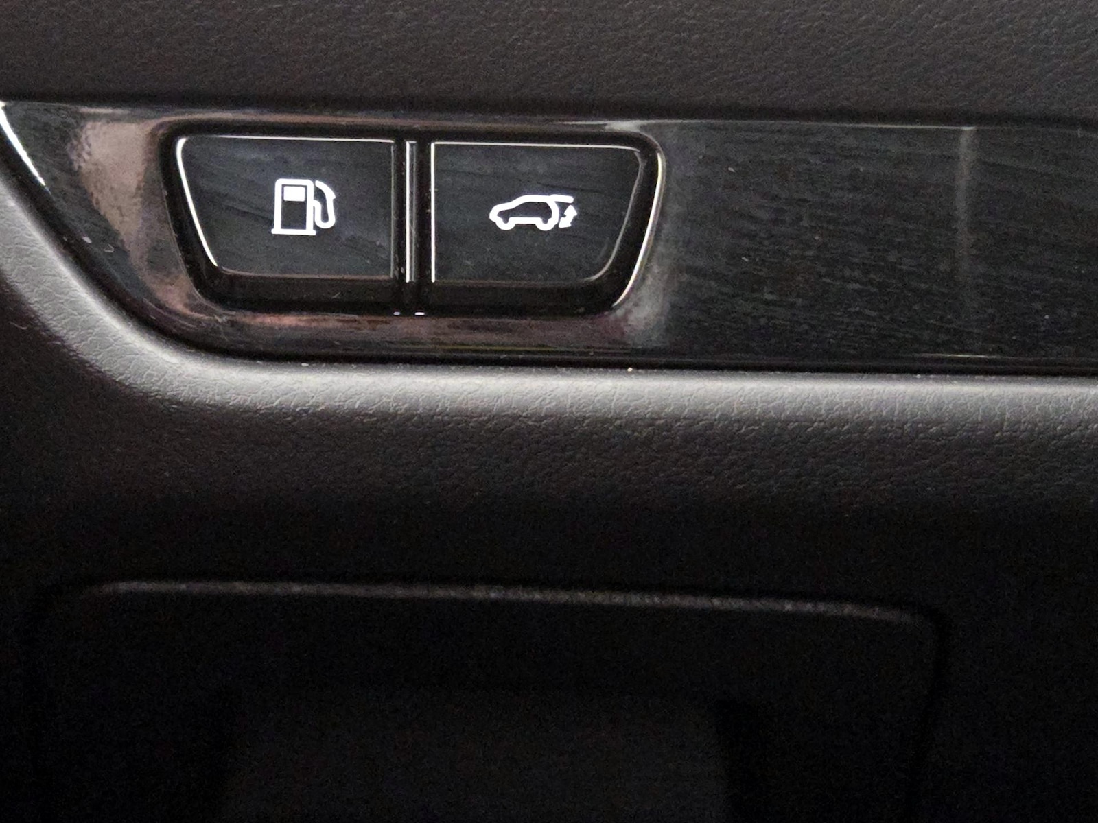 2025 Lexus NX 350 - Photo 14