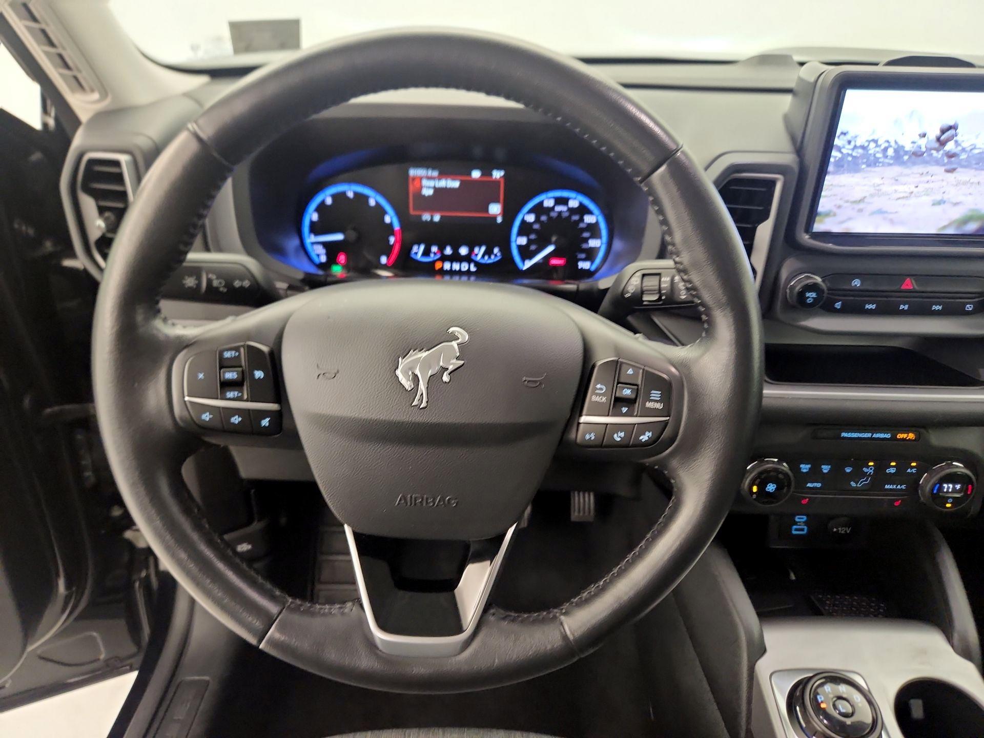 Thumbnail: 2021 Ford Bronco Sport - 10